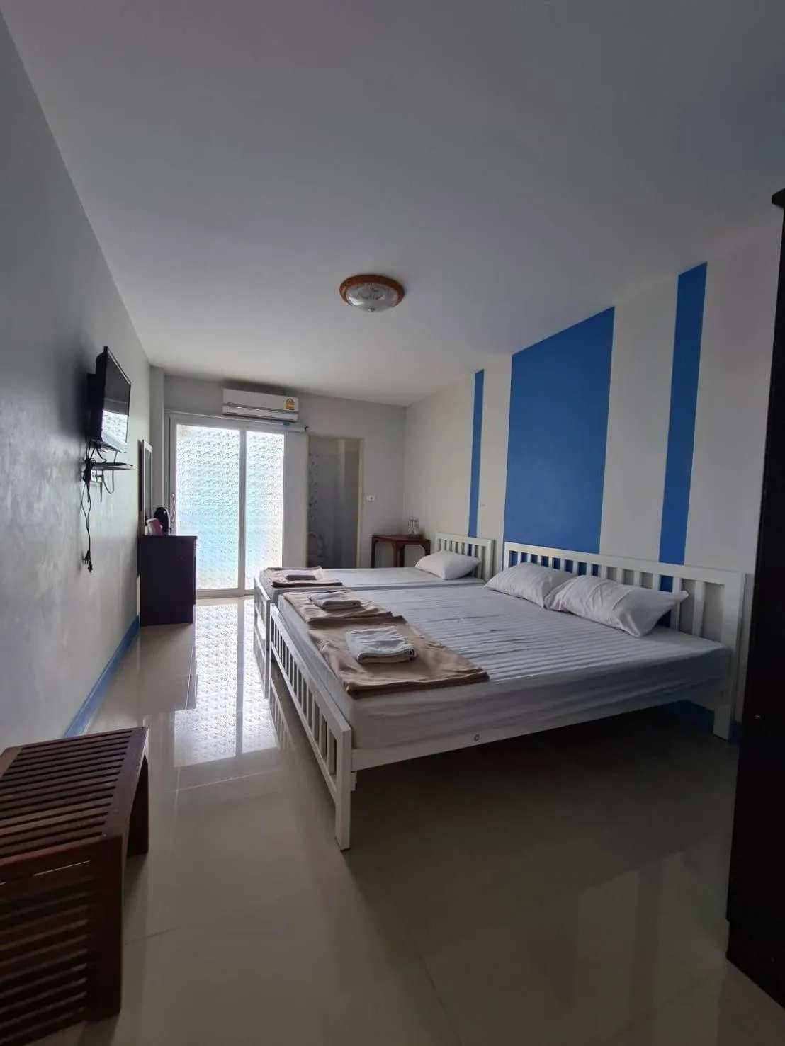 Bed in S Diamond Apartment