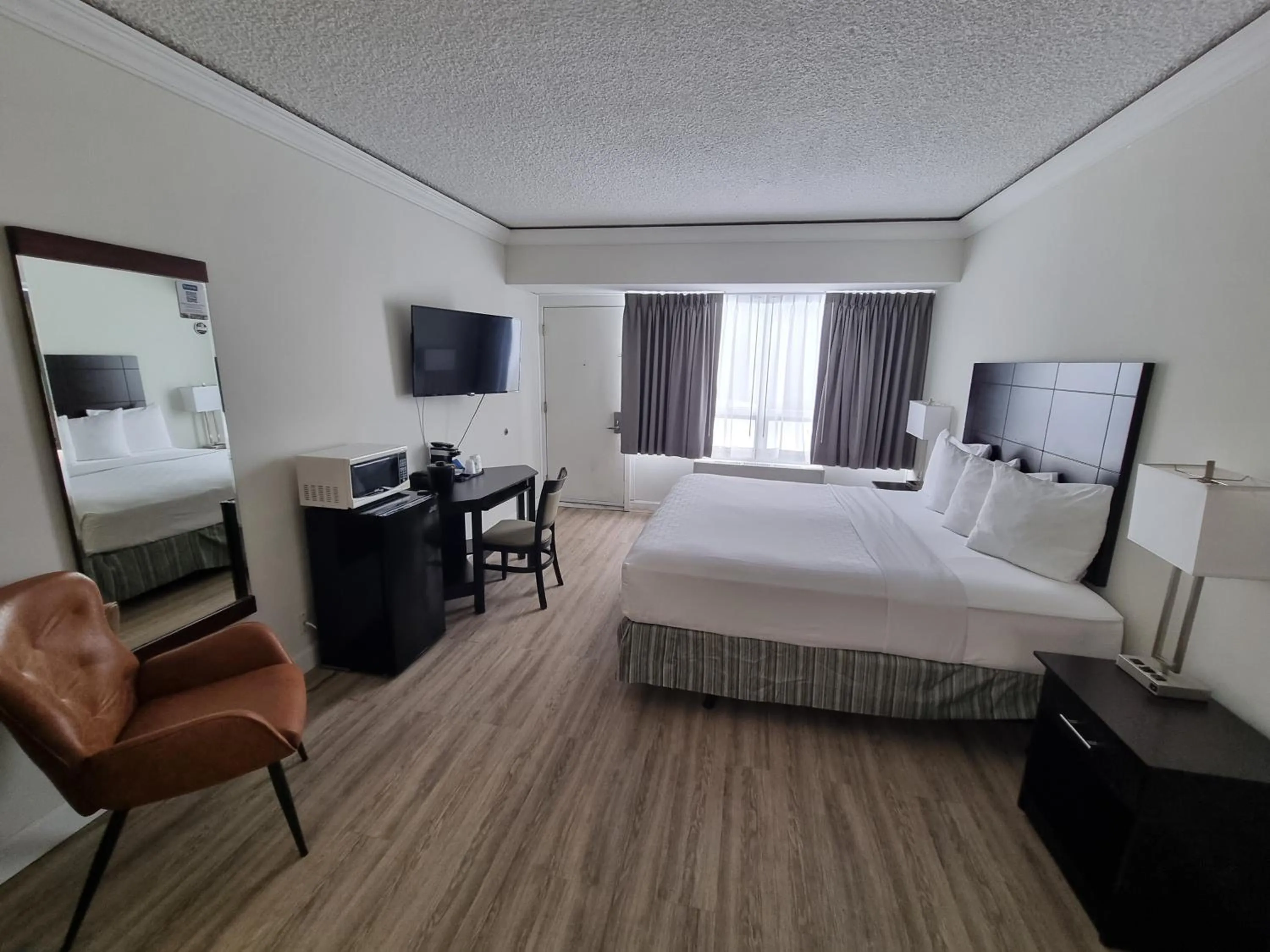 Bed in Travelodge by Wyndham Trois-Rivieres