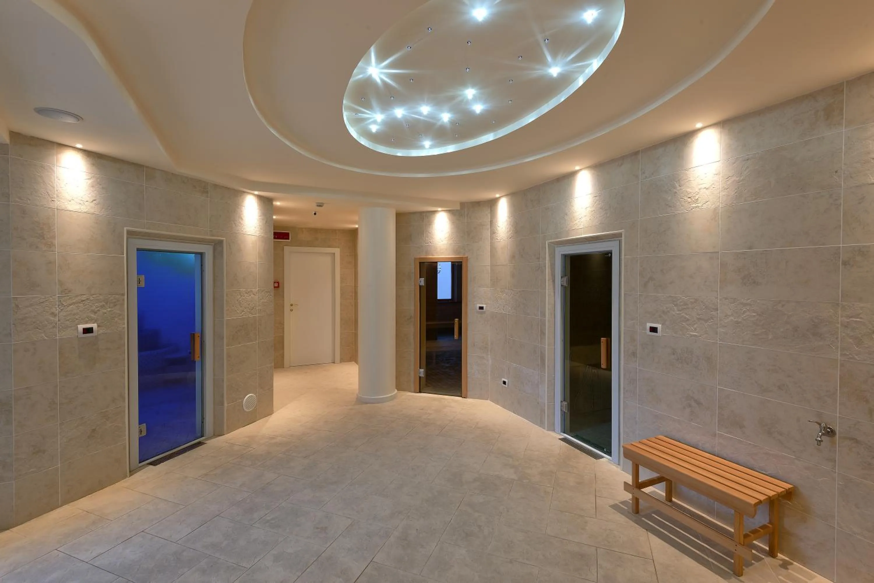 Spa and wellness centre/facilities, Bed in Hotel Terme Marine Leopoldo II TERME & SPA