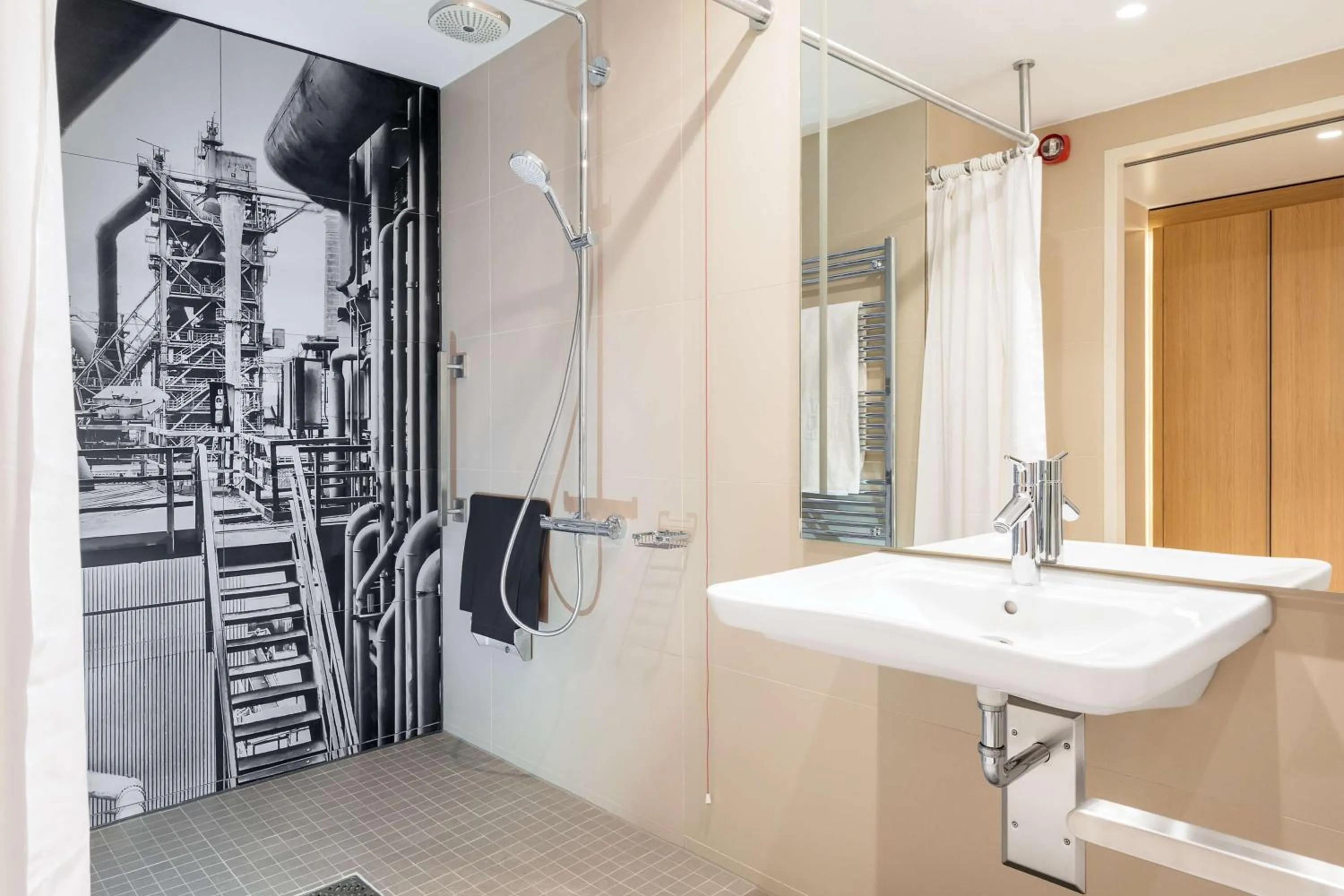 Bathroom in NH Essen