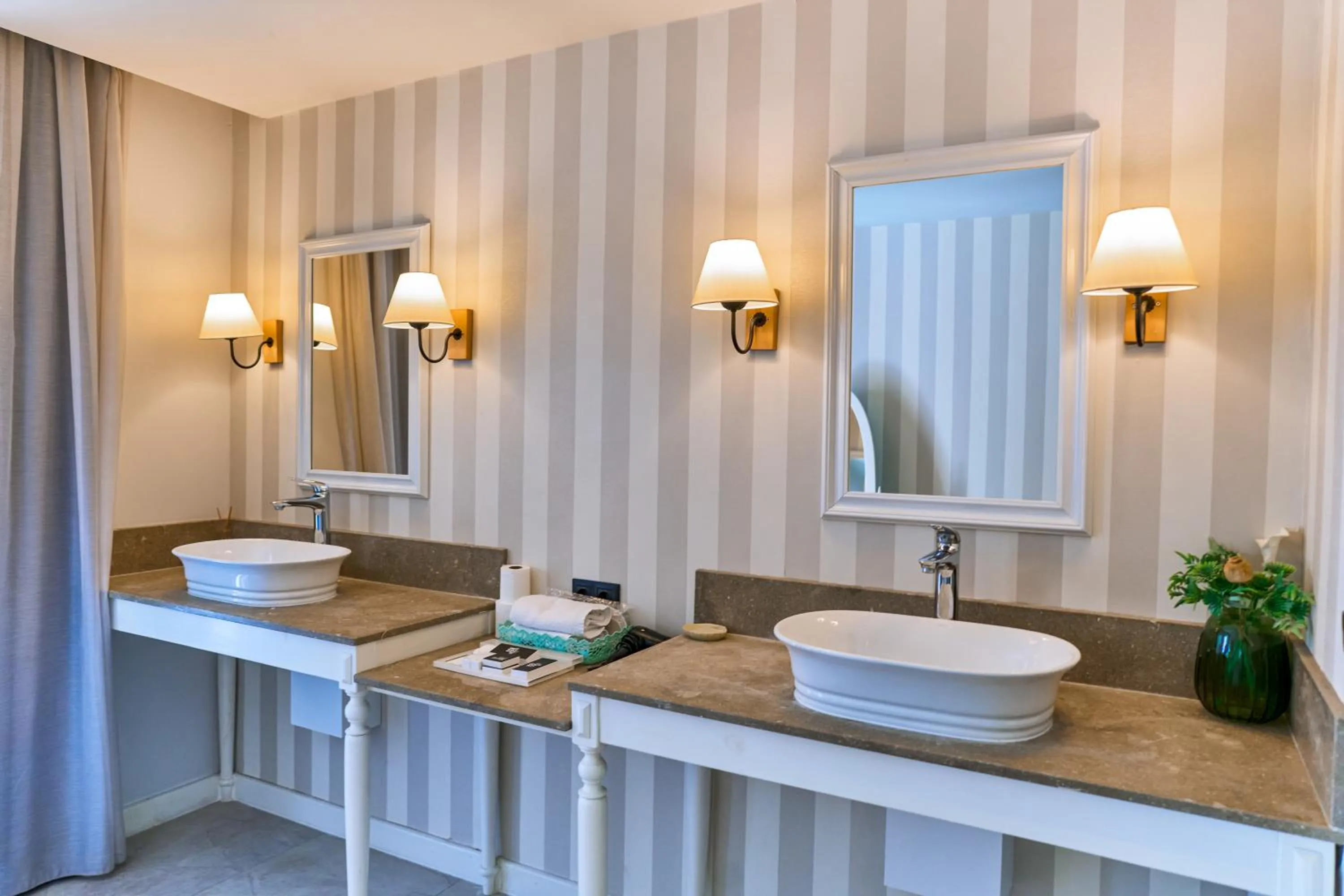 Bathroom in Salonika Suites