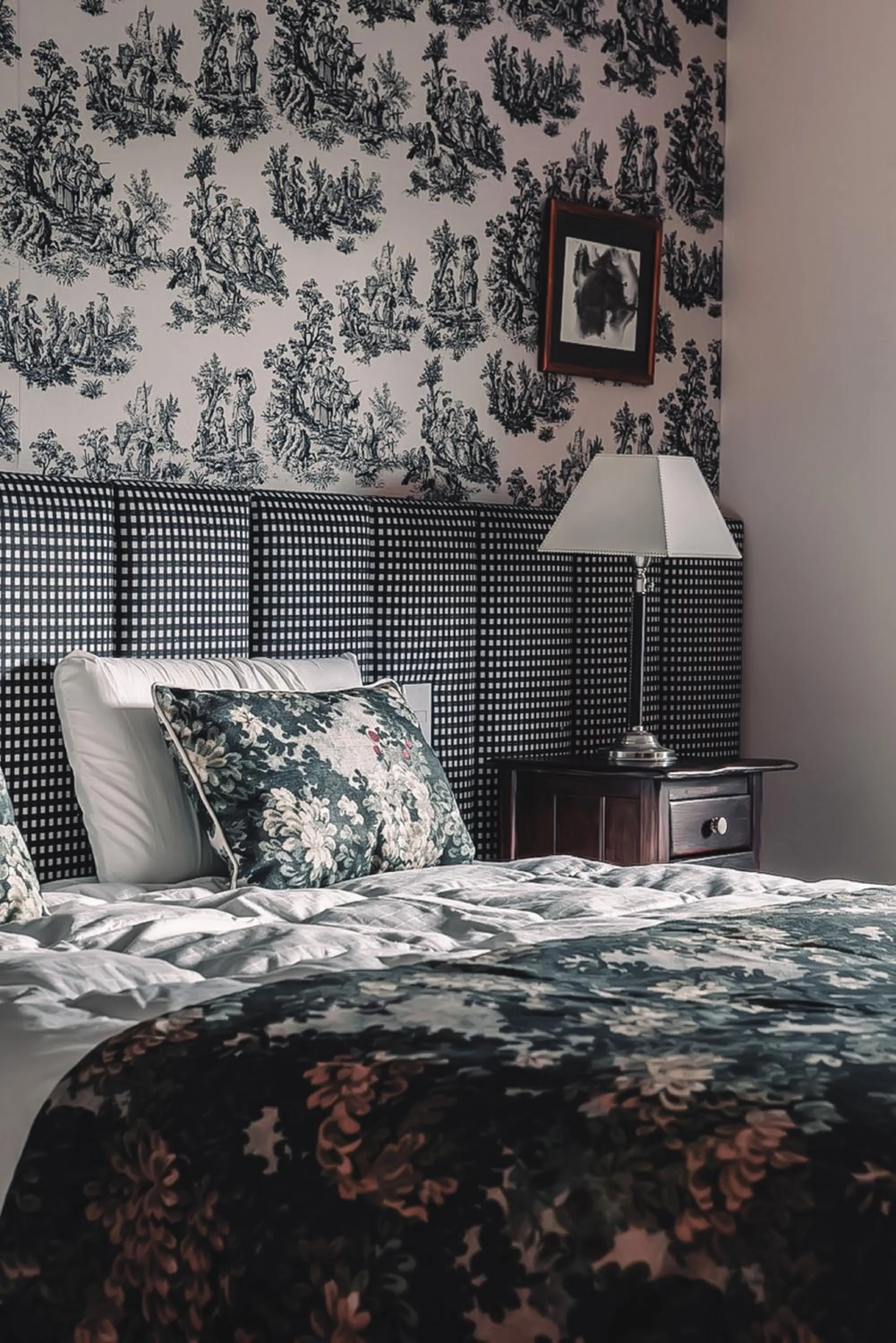 Bed in Hotel Catedral Patagonia Ski & Wellness