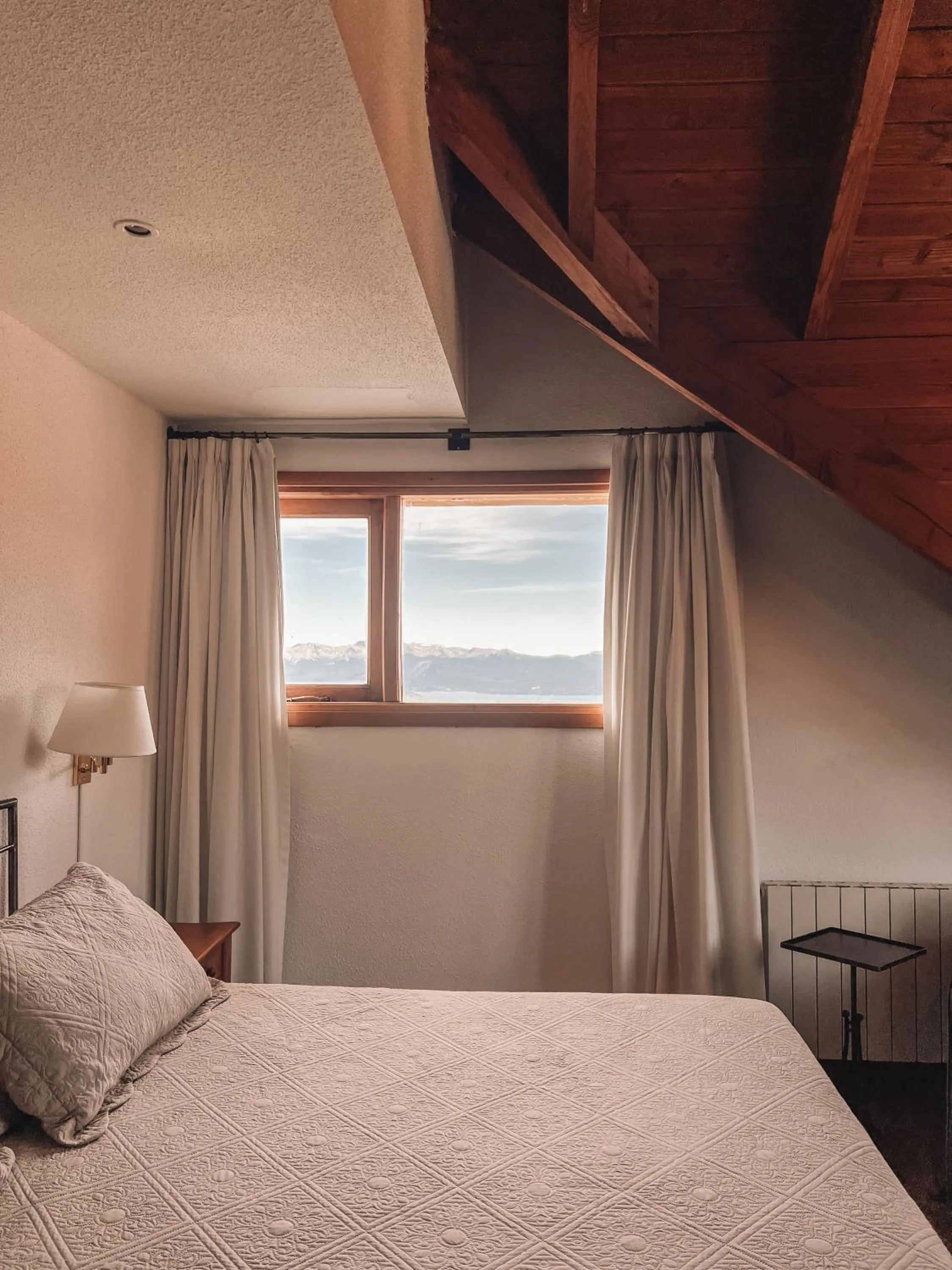 View (from property/room), Bed in Hotel Catedral Patagonia Ski & Wellness