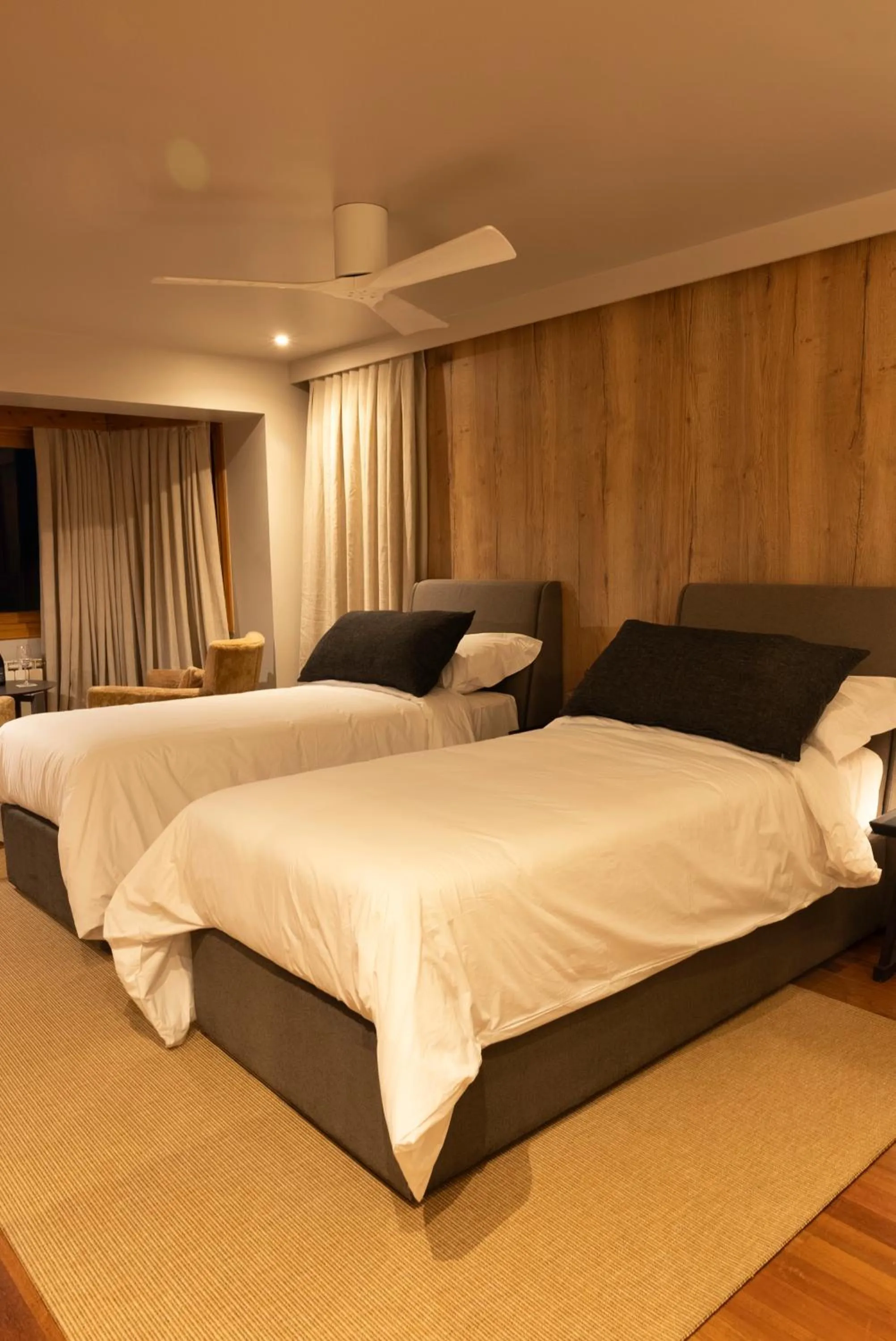 Bed in Hotel Catedral Patagonia Ski & Wellness