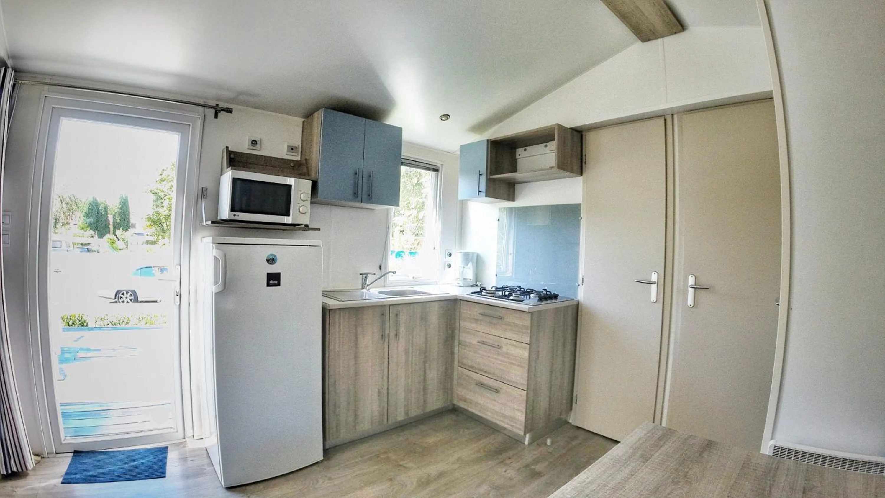 Kitchen or kitchenette in Camping Sokol Praha
