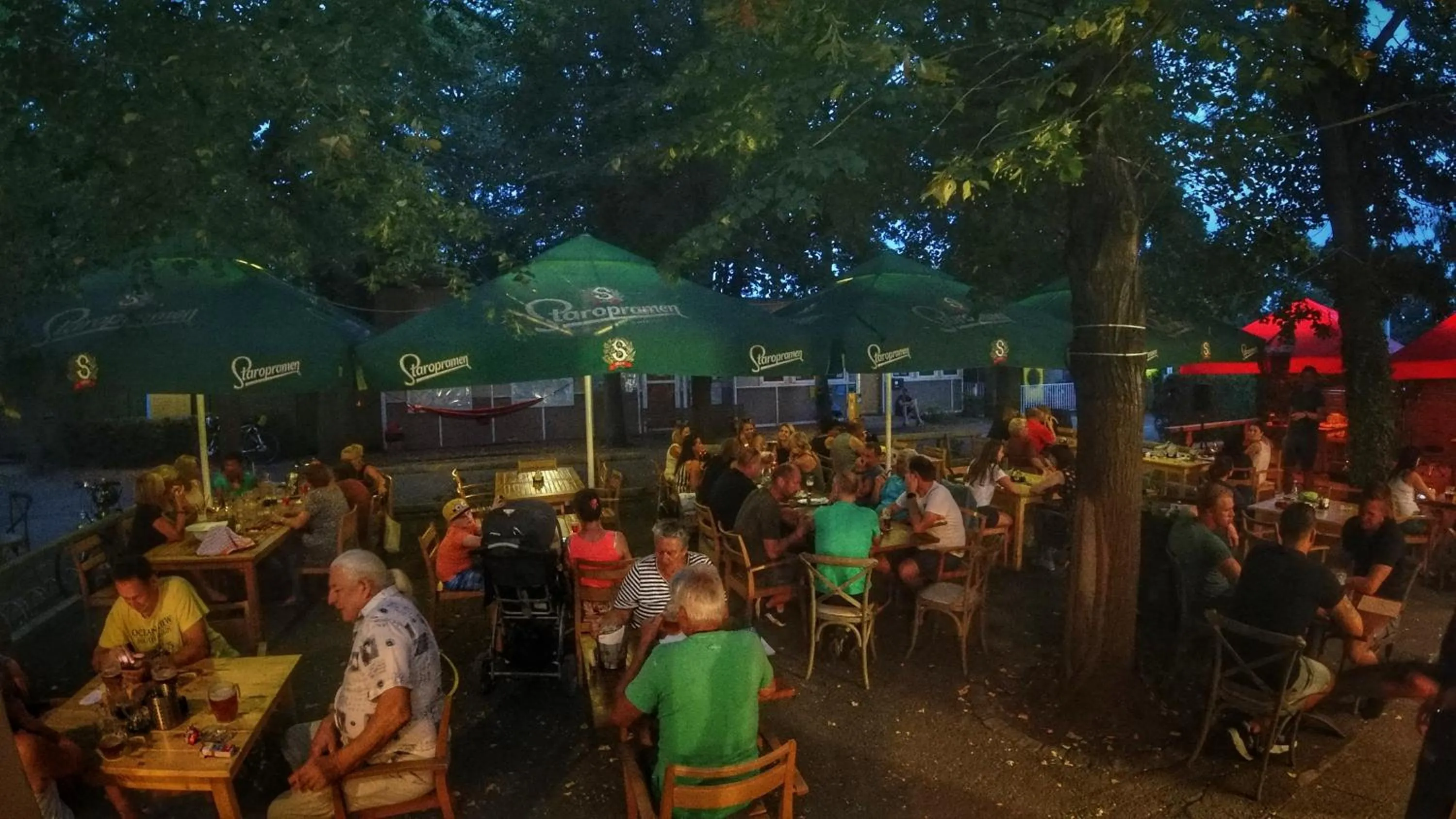 Restaurant/places to eat in Camping Sokol Praha
