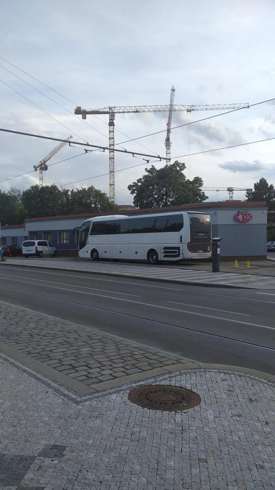 Facade/entrance in Alexis