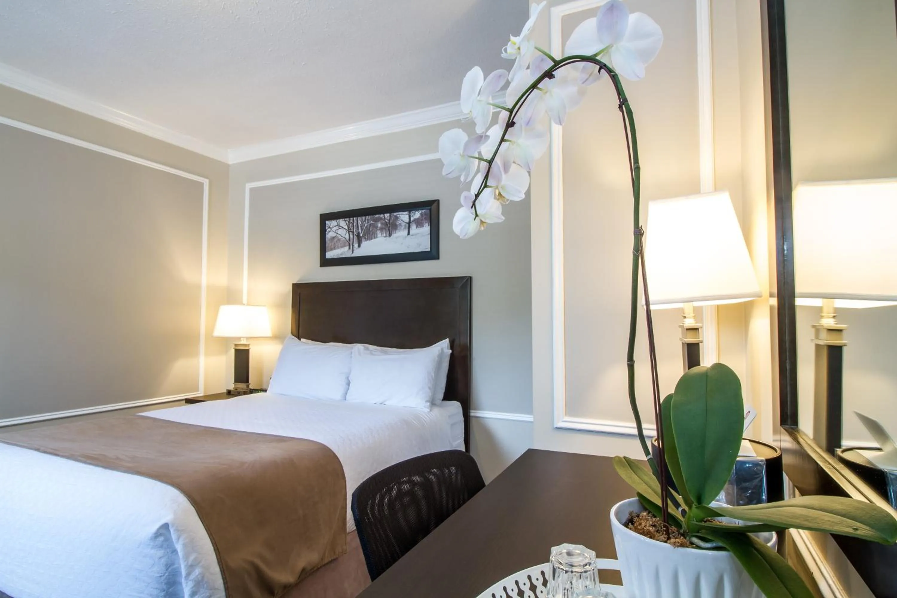 Bed in Regent Hotel Revelstoke