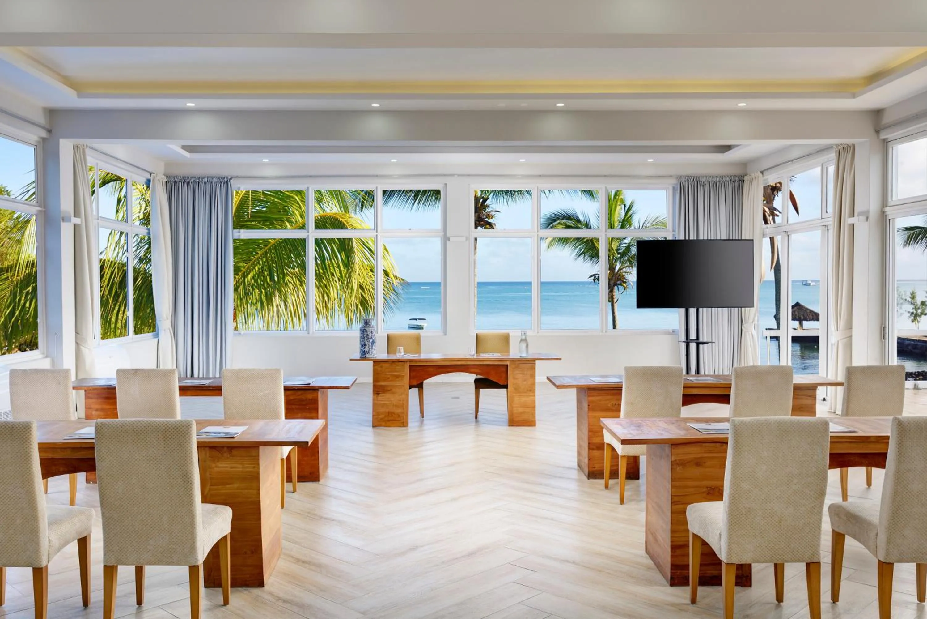Meeting/conference room in Coral Azur Beach Resort Mont Choisy