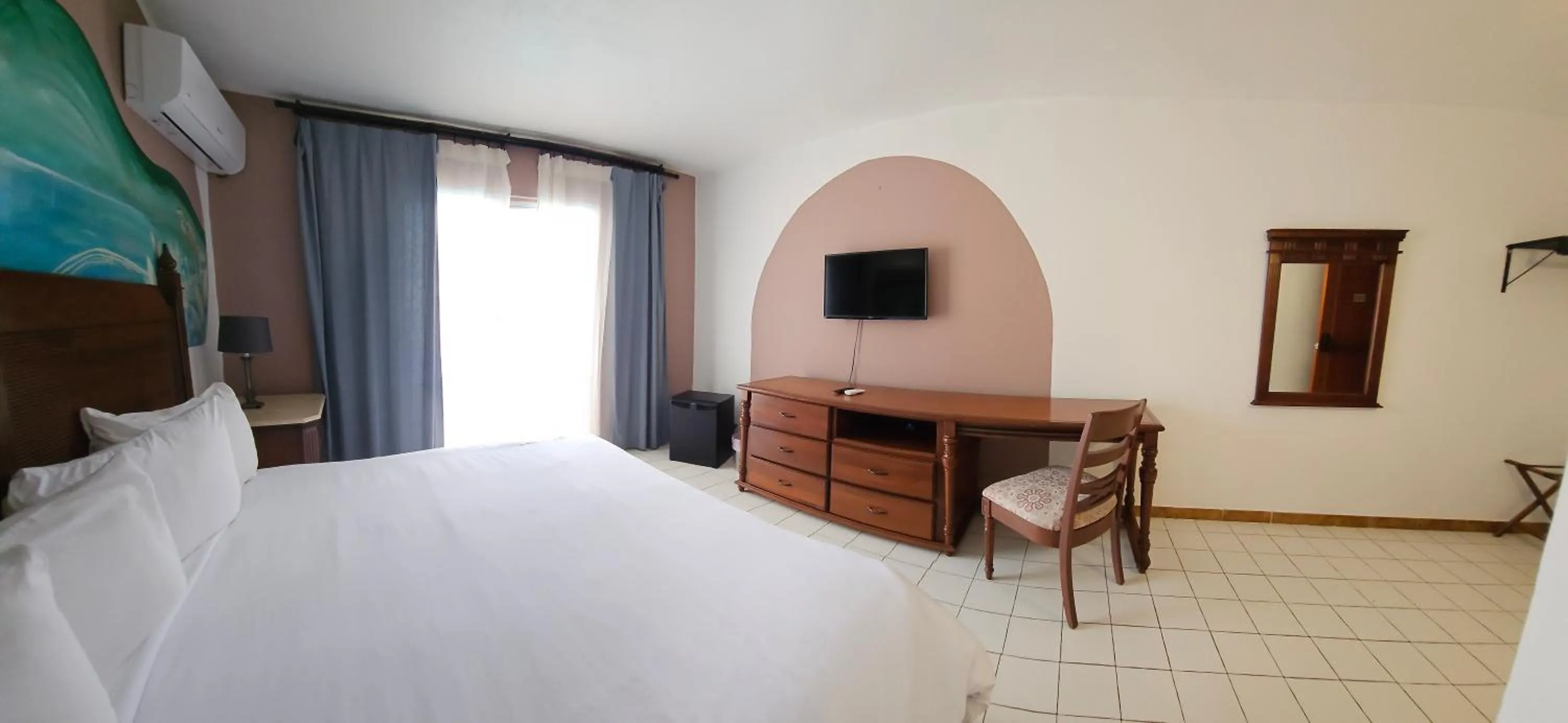 Bed in Selva Boutique Hotel - Luquillo Oceanfront Retreat - Adults Only