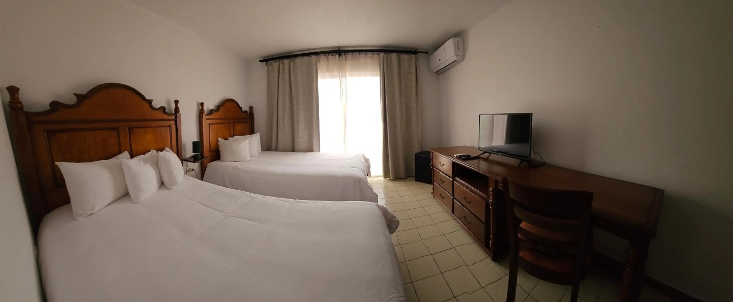 Bed in Selva Boutique Hotel - Luquillo Oceanfront Retreat - Adults Only