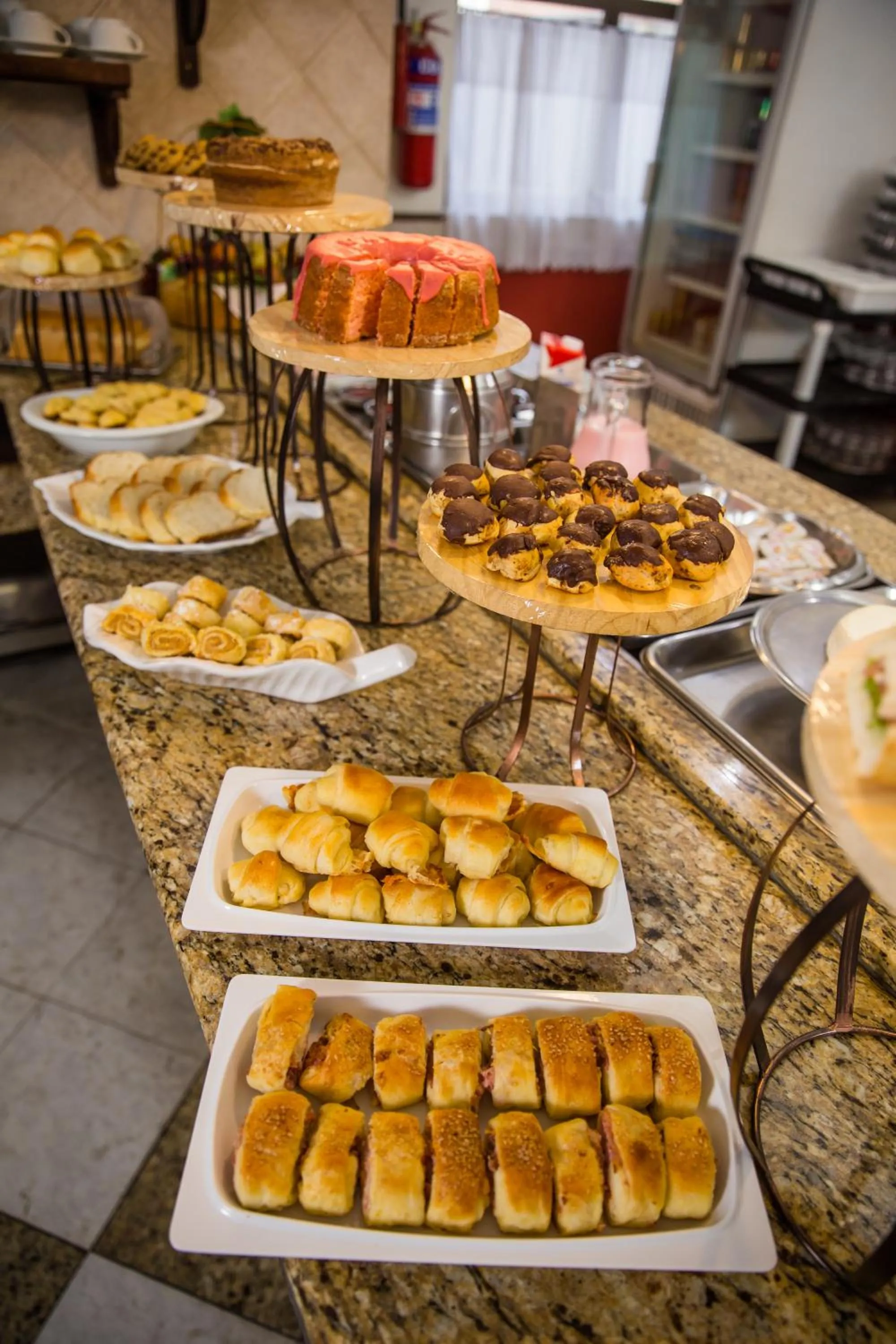 Coffee/tea facilities in Lisboa Hotel