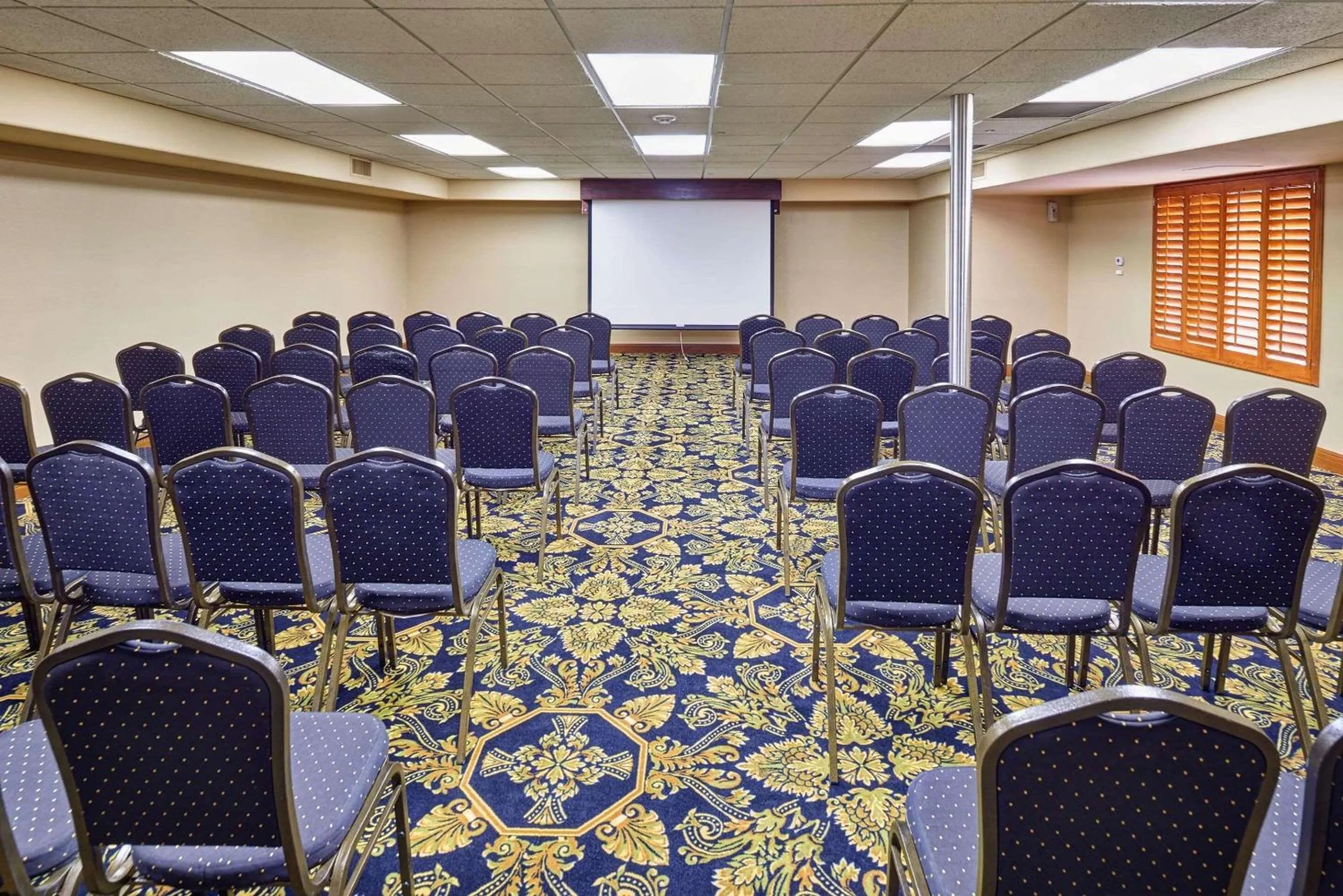 Meeting/conference room in Radisson Hotel El Paso Airport