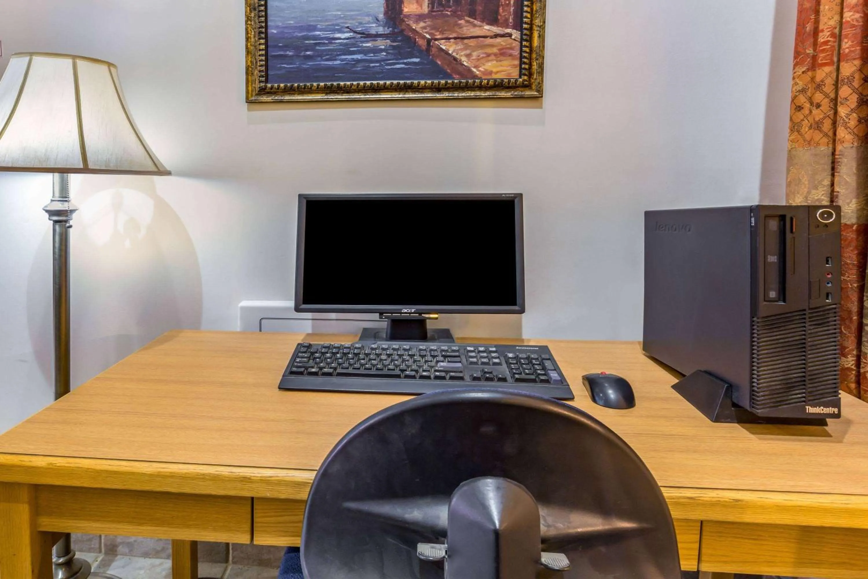 Business facilities in Howard Johnson by Wyndham Fort St. John