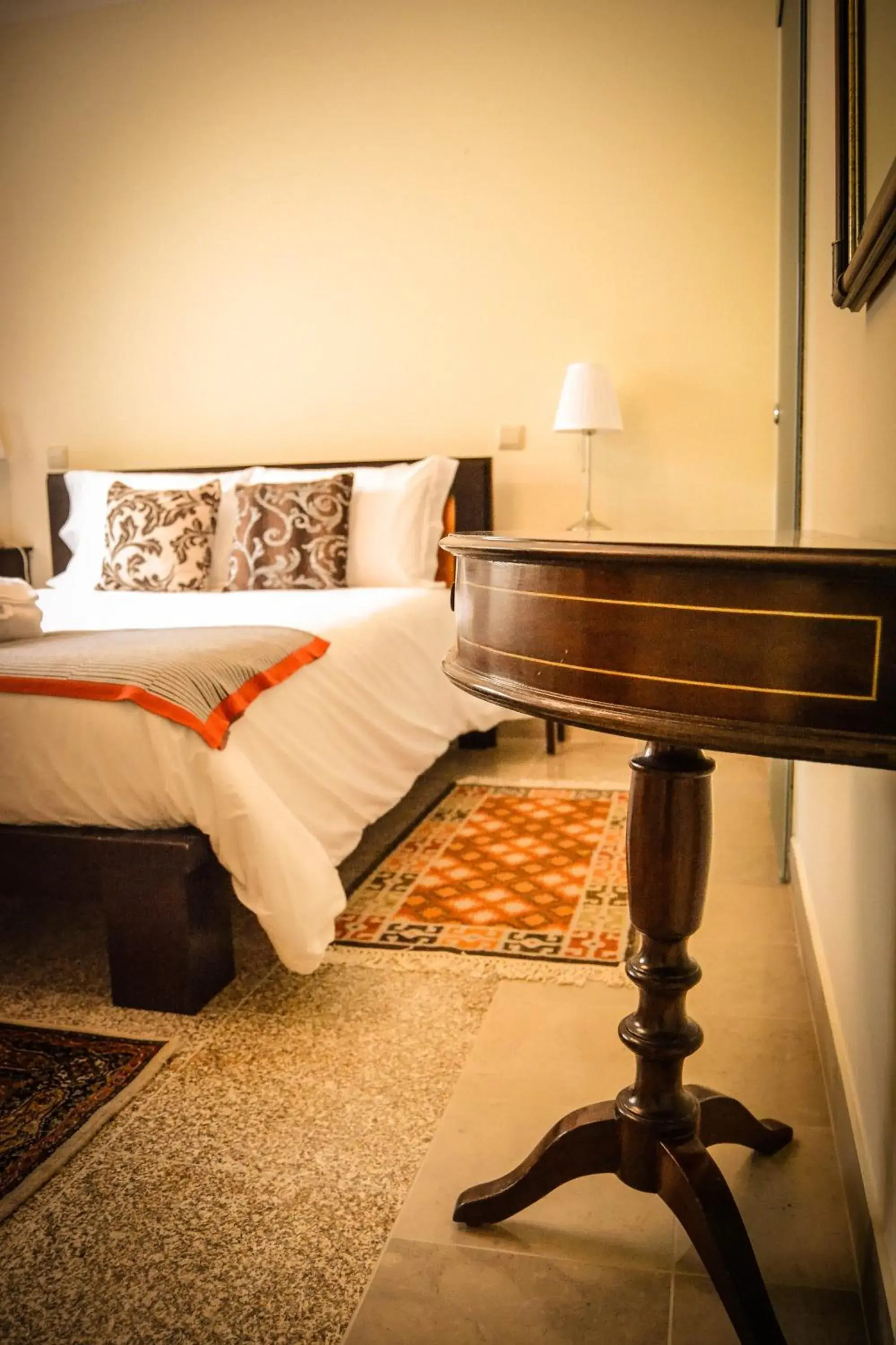 Double Room with Private Bathroom in Domvs Gaia GHouse B&B Double Room with Private Bathroom in Domvs Gaia GHouse B&B