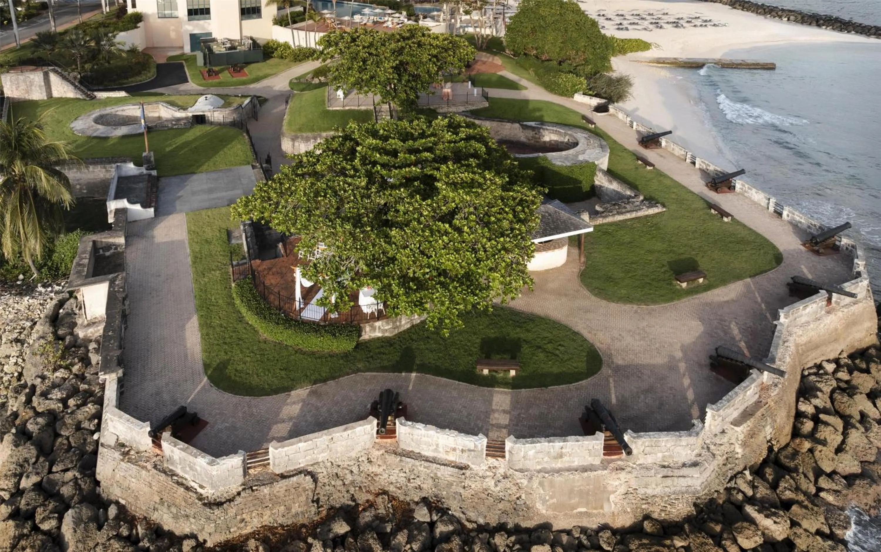 Garden in Hilton Barbados Resort