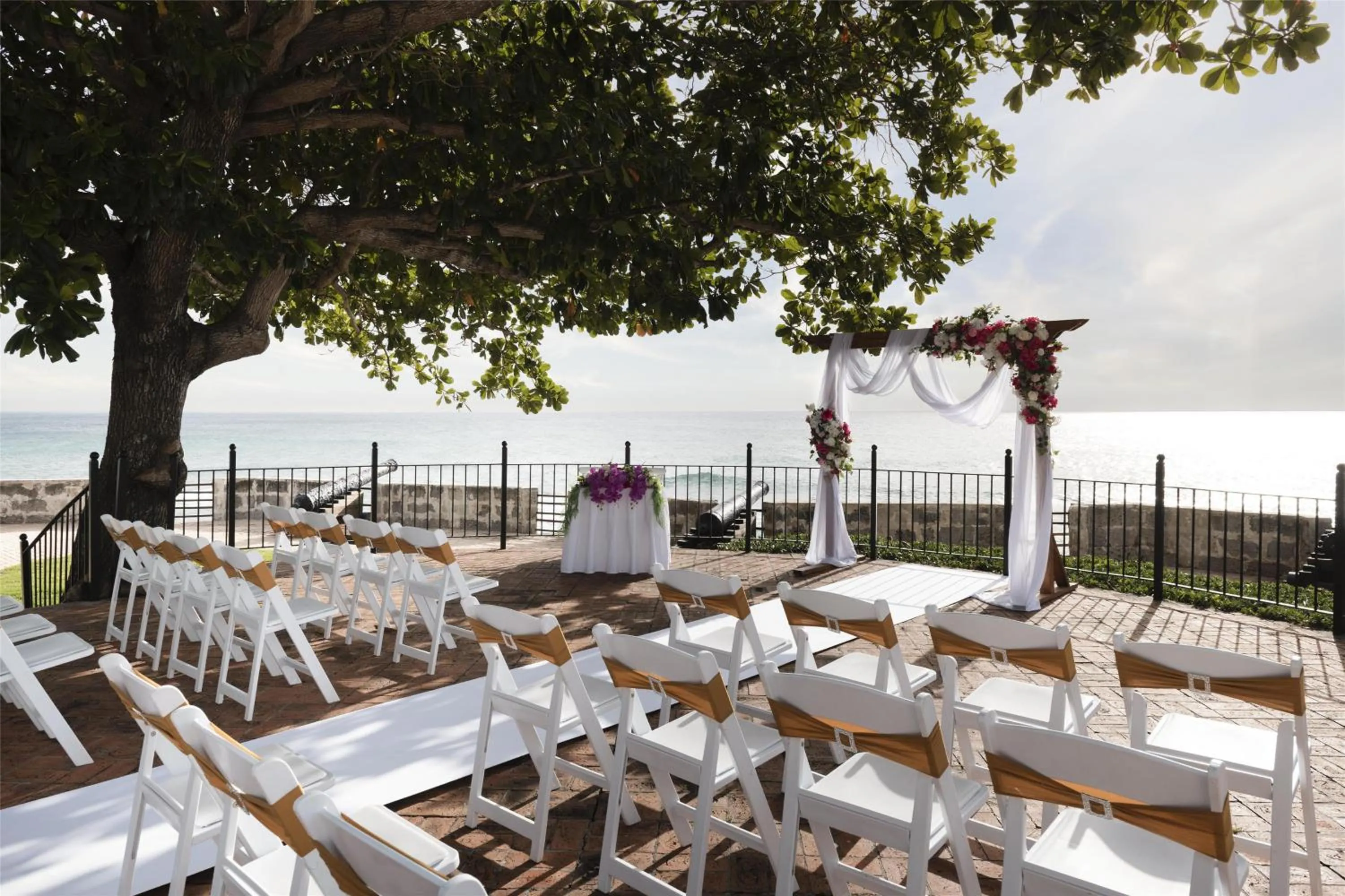 Inner courtyard view in Hilton Barbados Resort