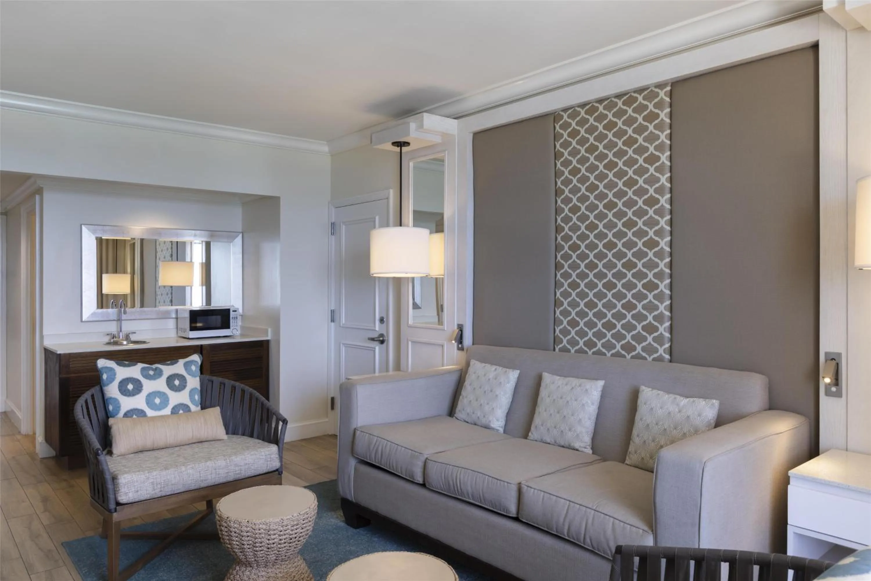 Living room in Hilton Barbados Resort