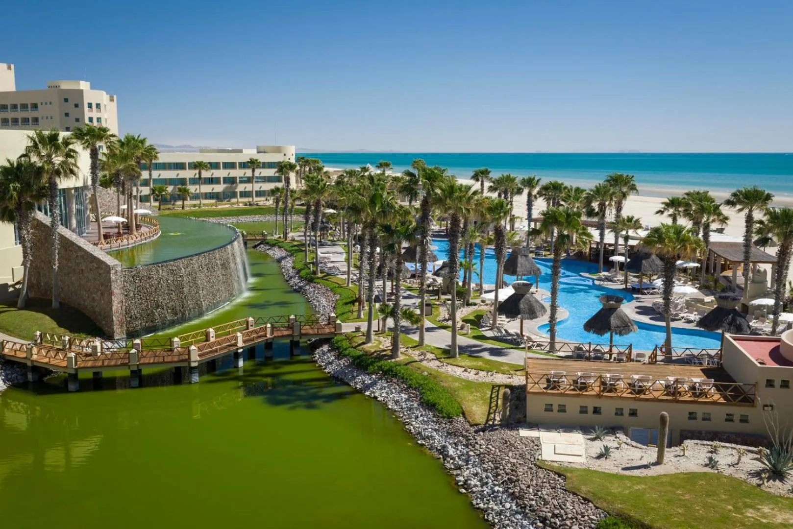 Off site in Luna Blanca Penthouse by Kivoya