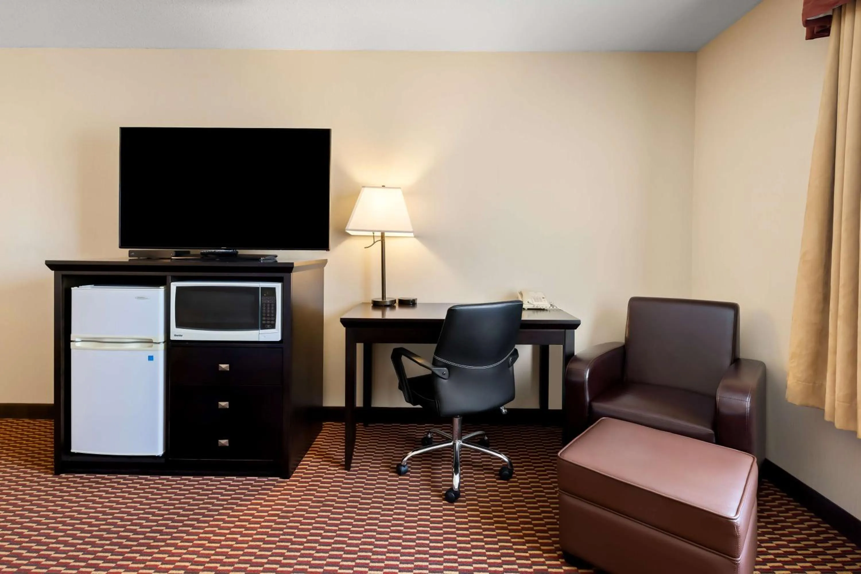 Bedroom in Best Western of Olds