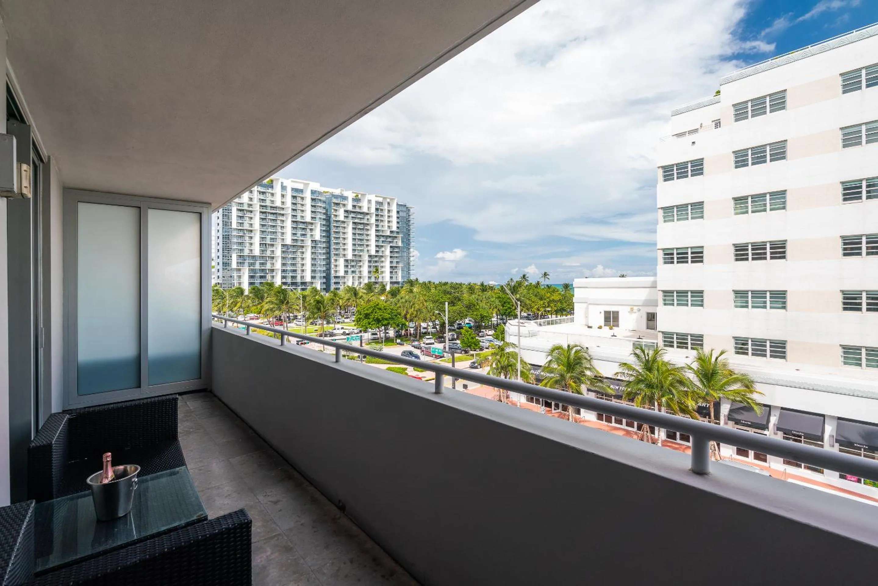 Balcony/Terrace in Boulan South Beach