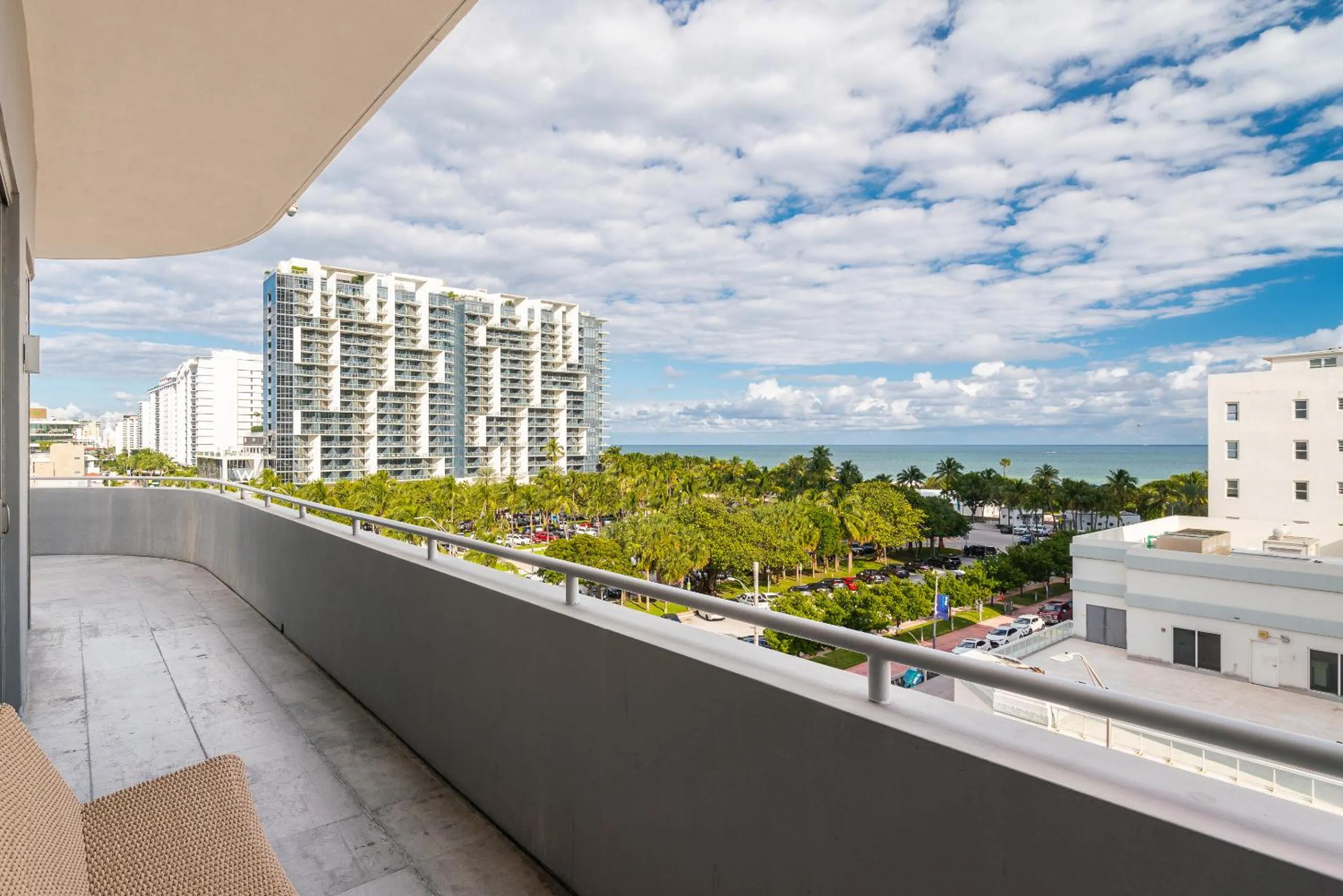 Balcony/Terrace in Boulan South Beach