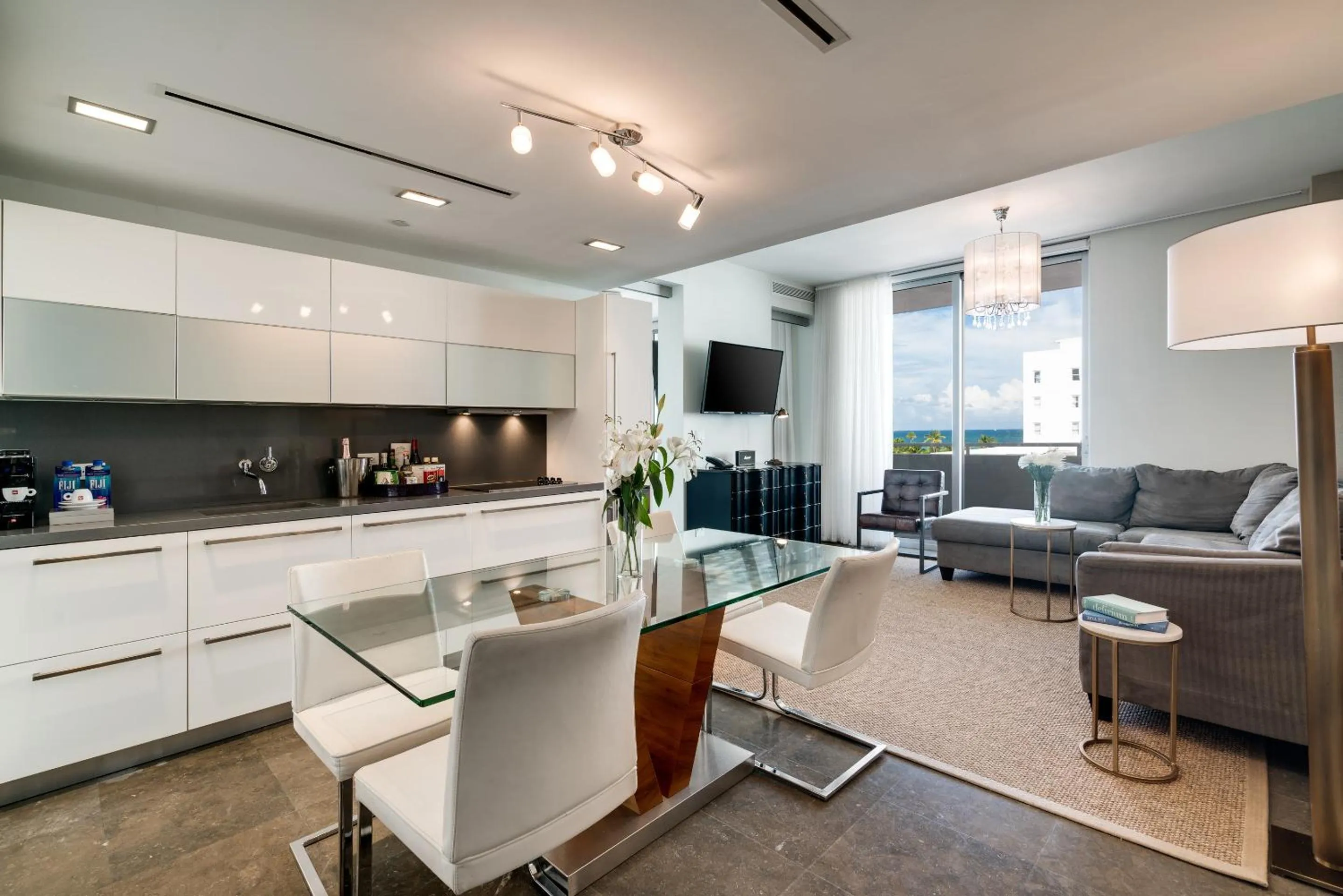 Kitchen or kitchenette in Boulan South Beach