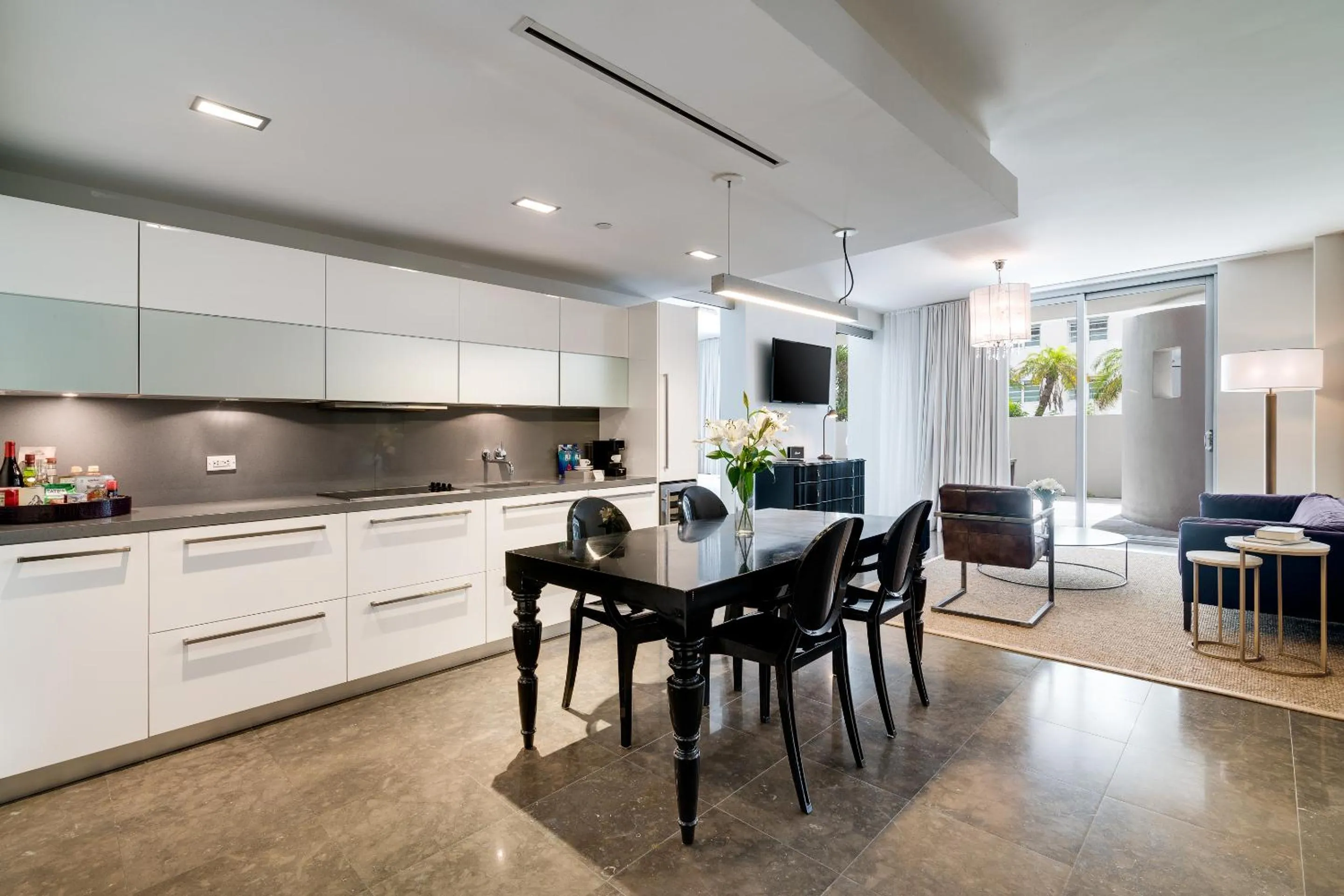 Kitchen or kitchenette in Boulan South Beach