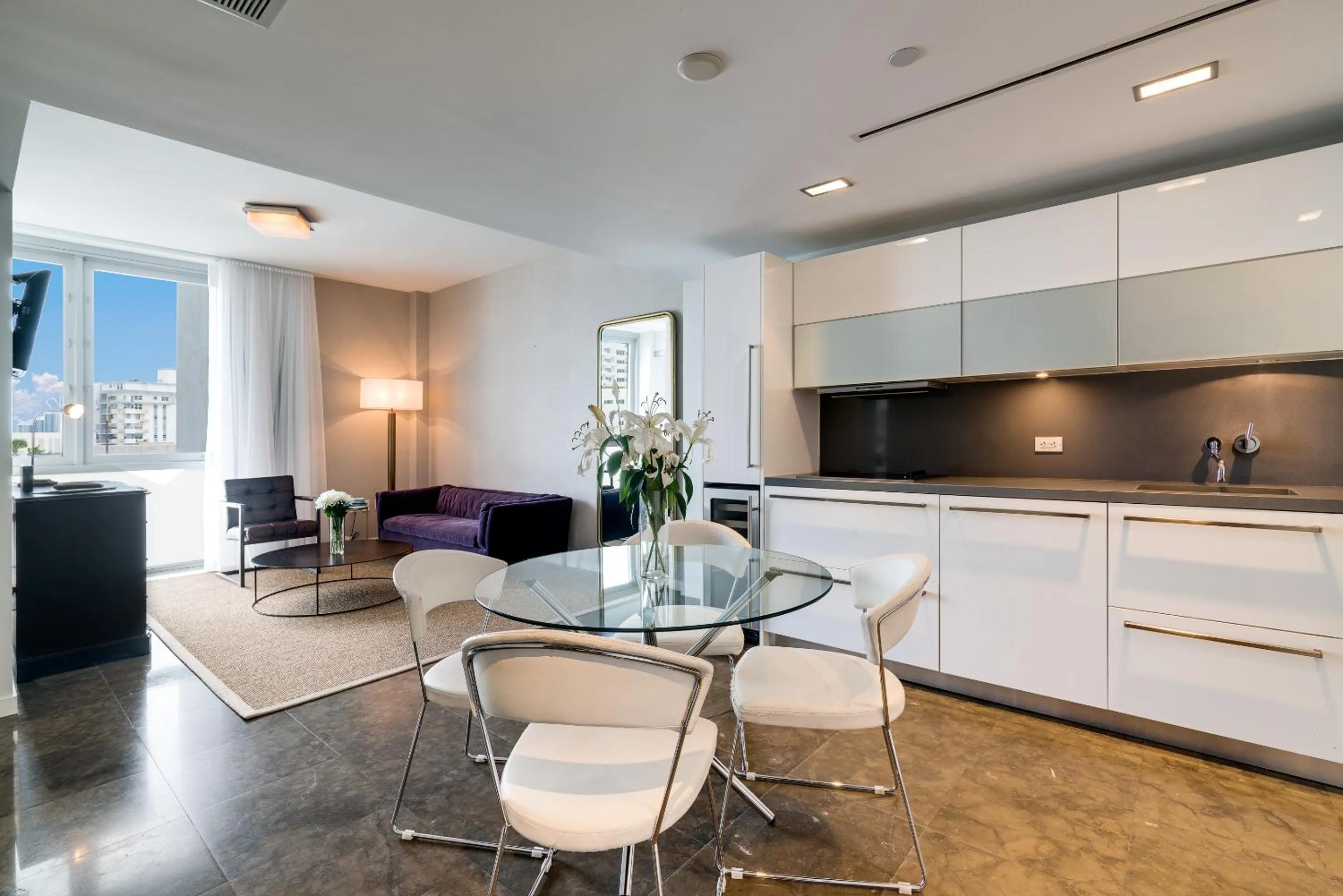 Kitchen or kitchenette in Boulan South Beach