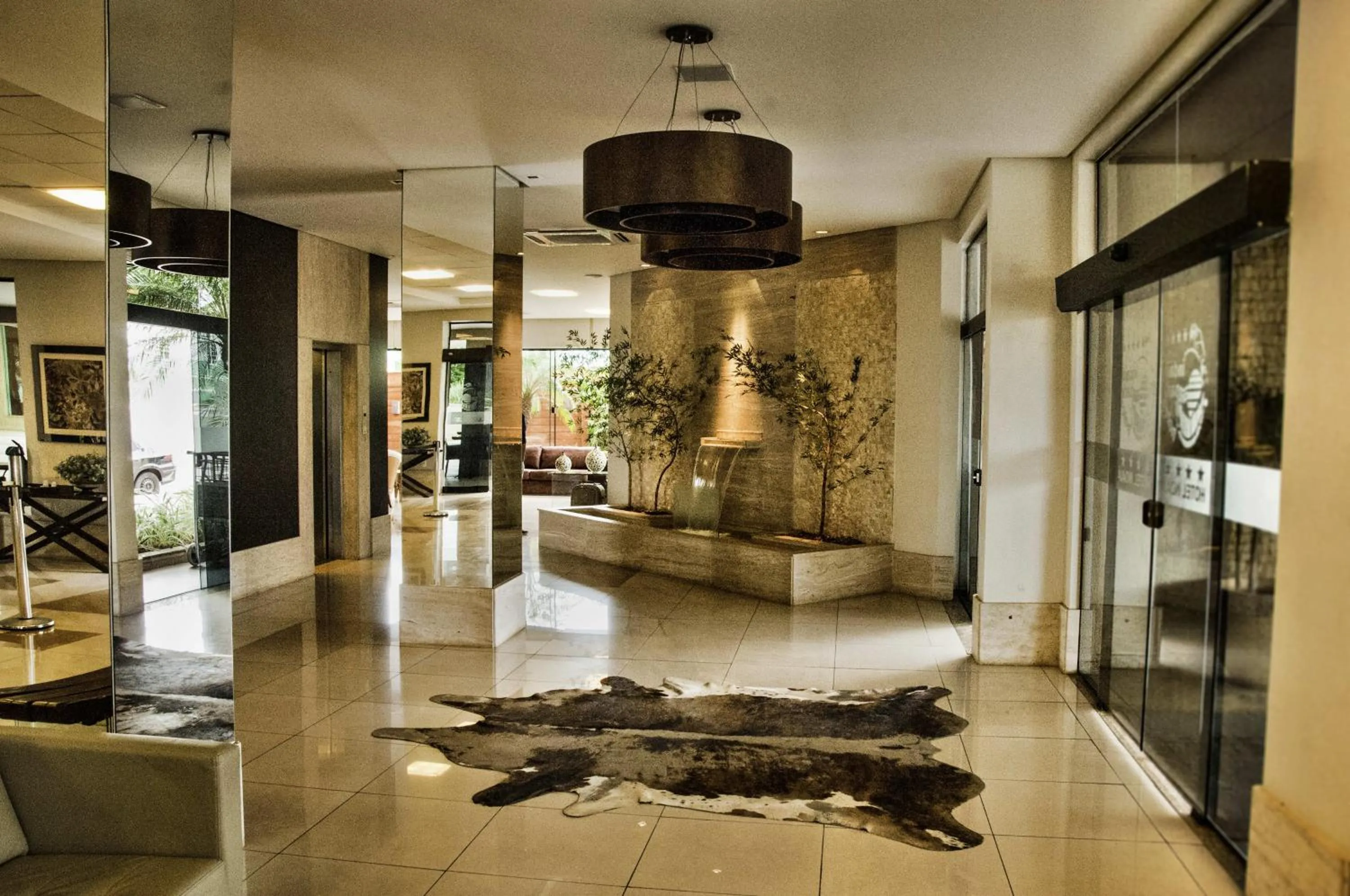 Lobby or reception in Indaiá Park Hotel