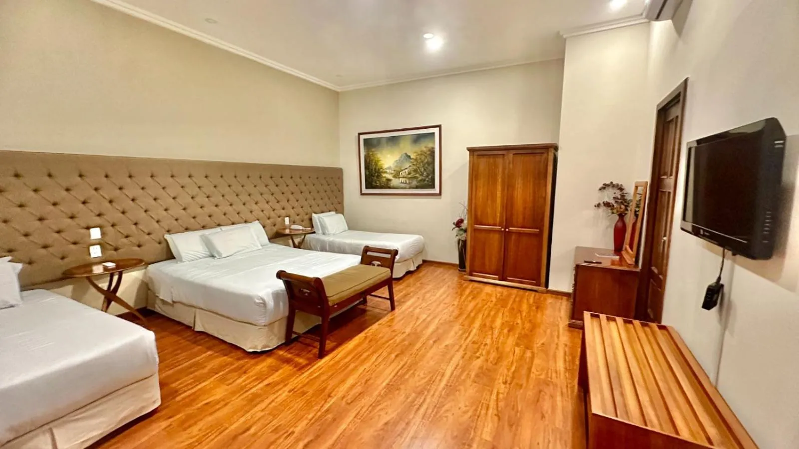 Bed in Hotel Carvallo