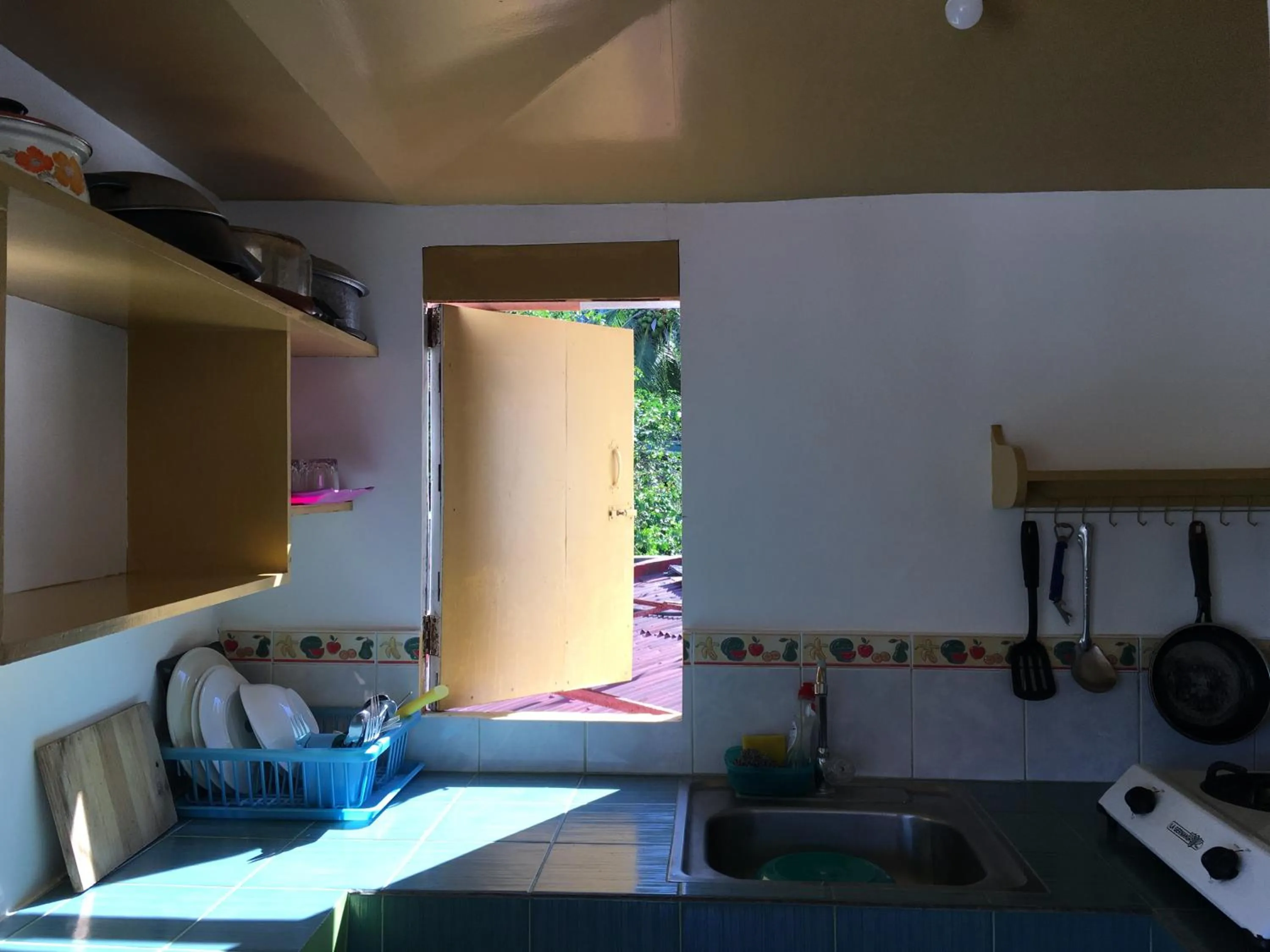 Kitchen or kitchenette in Reynaldo's Upstairs