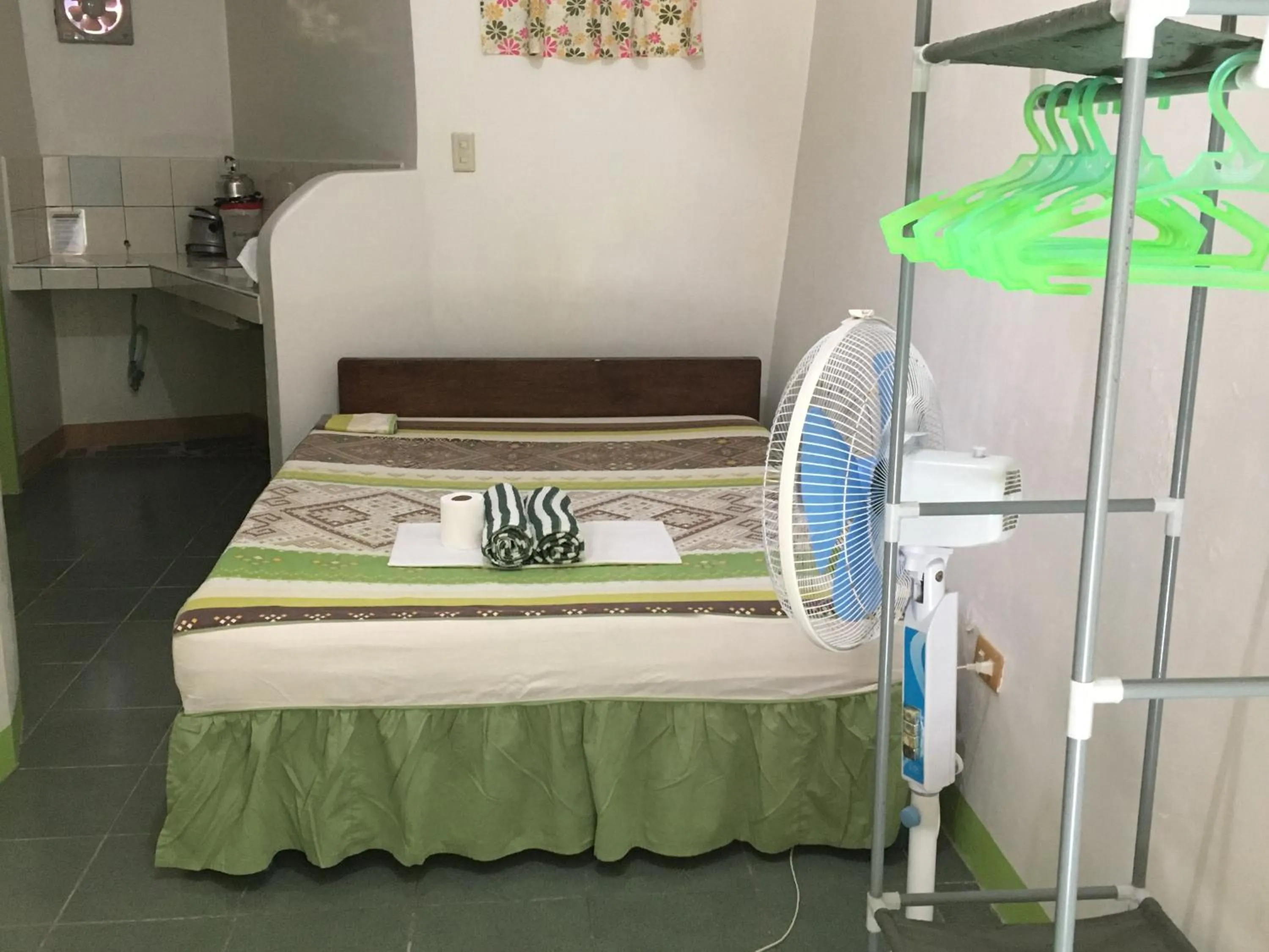 Photo of the whole room, Bed in Reynaldo's Upstairs