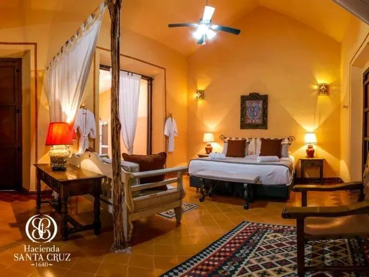 Bed in Hacienda Santa Cruz Merida