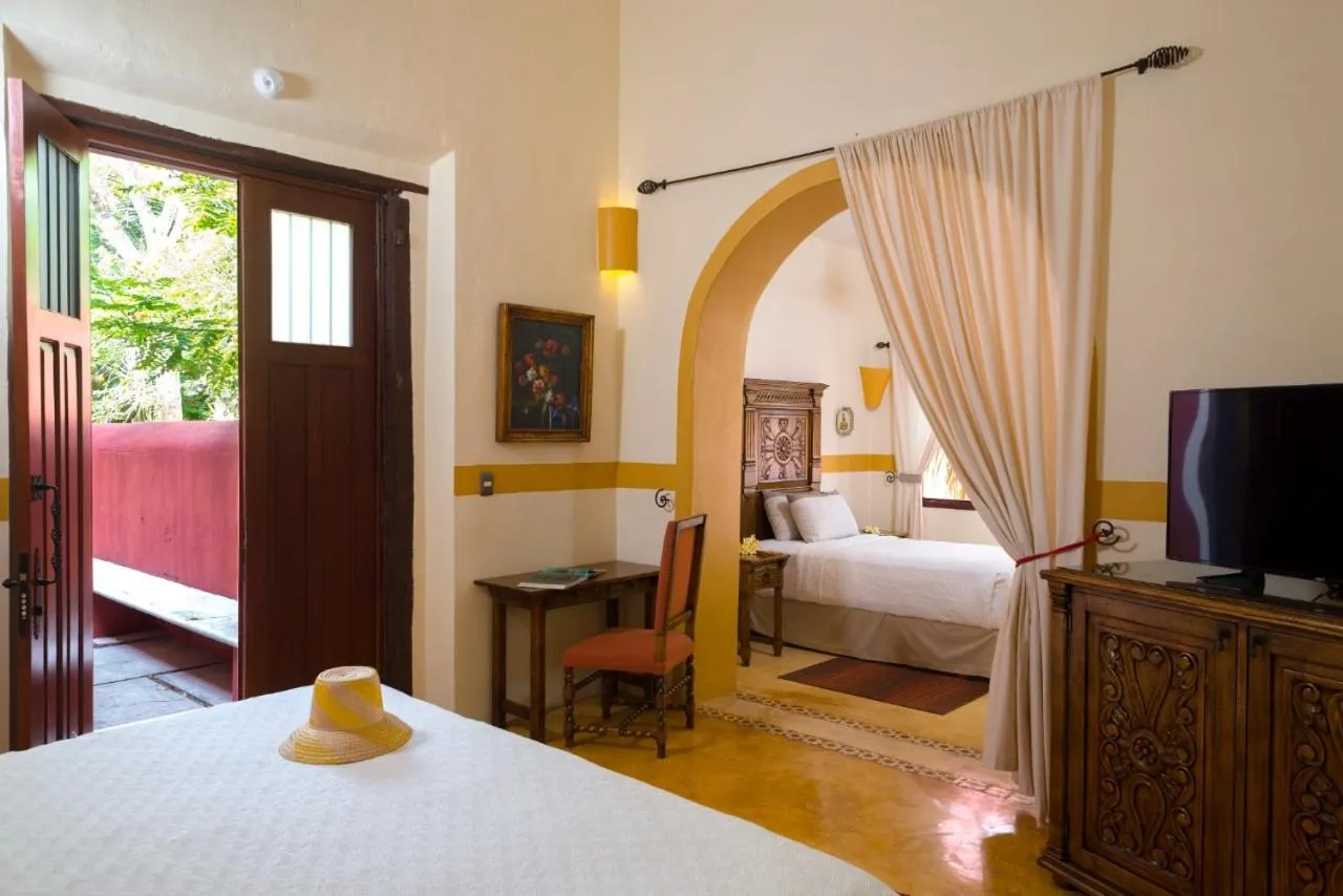 Property building in Hacienda Santa Cruz Merida