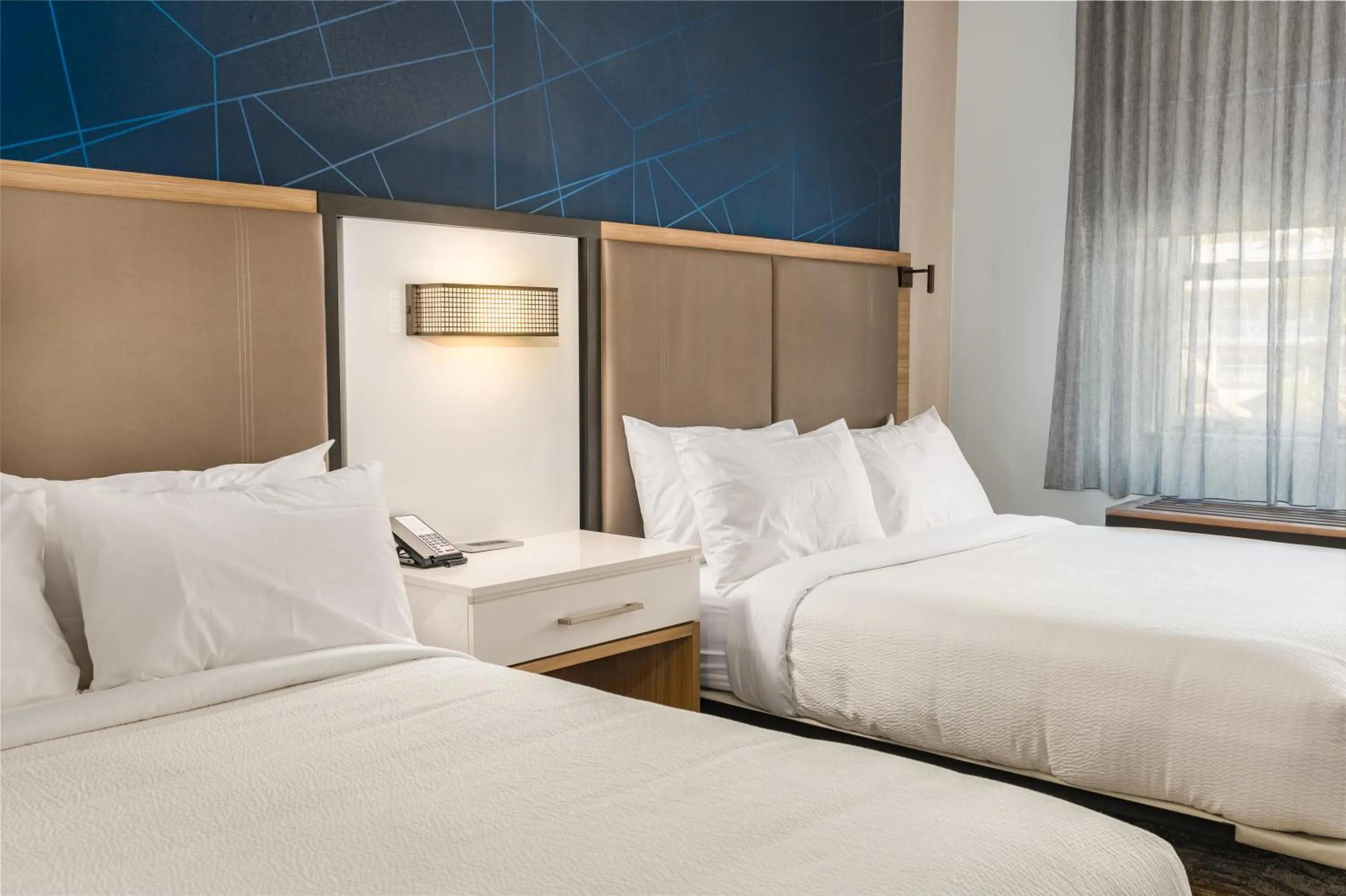 Bed in SpringHill Suites by Marriott Freeport Brunswick