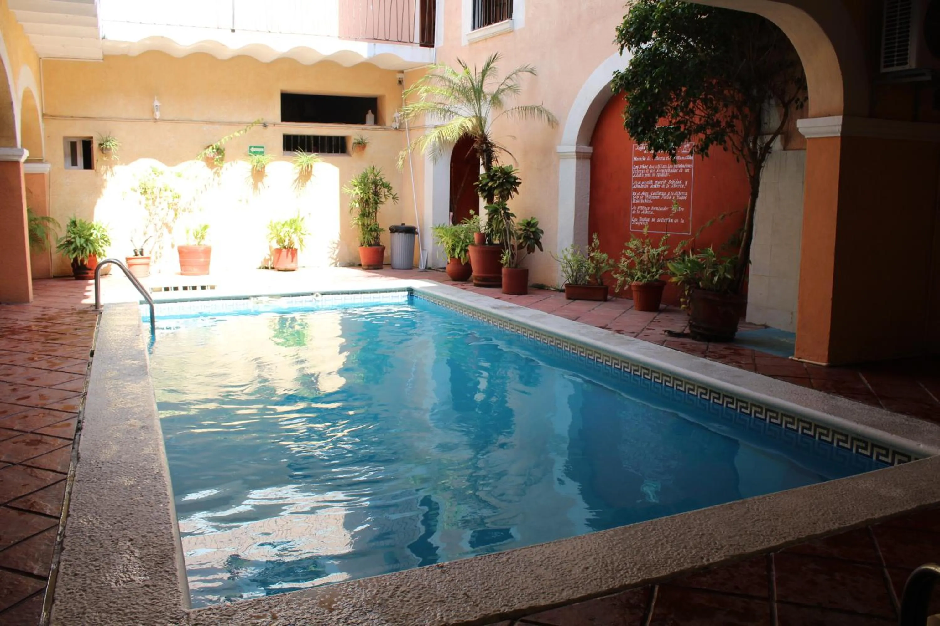 Swimming pool in Hotel Posada Doña Lala
