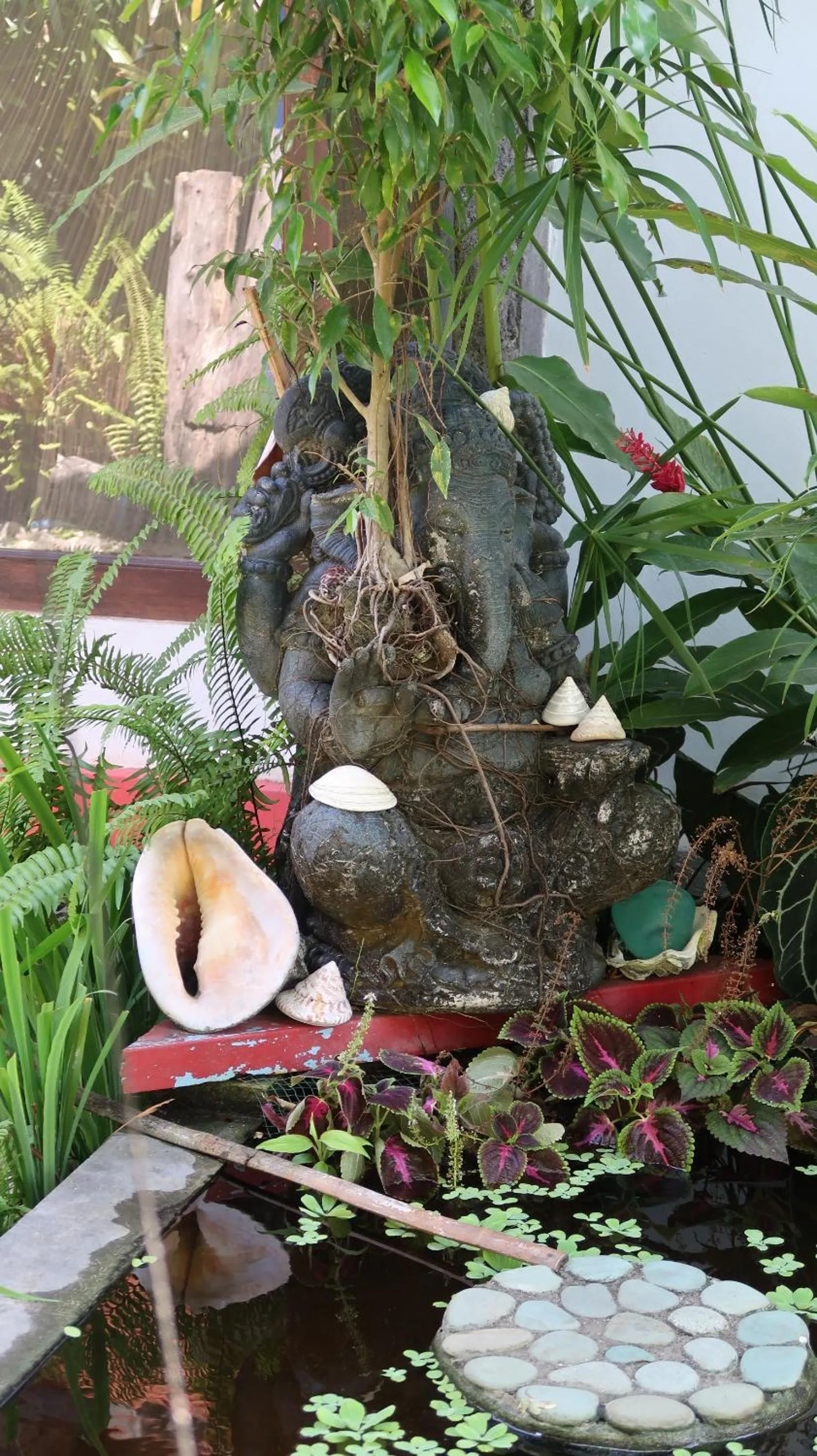 Garden in Villa Shantitara Bungalows