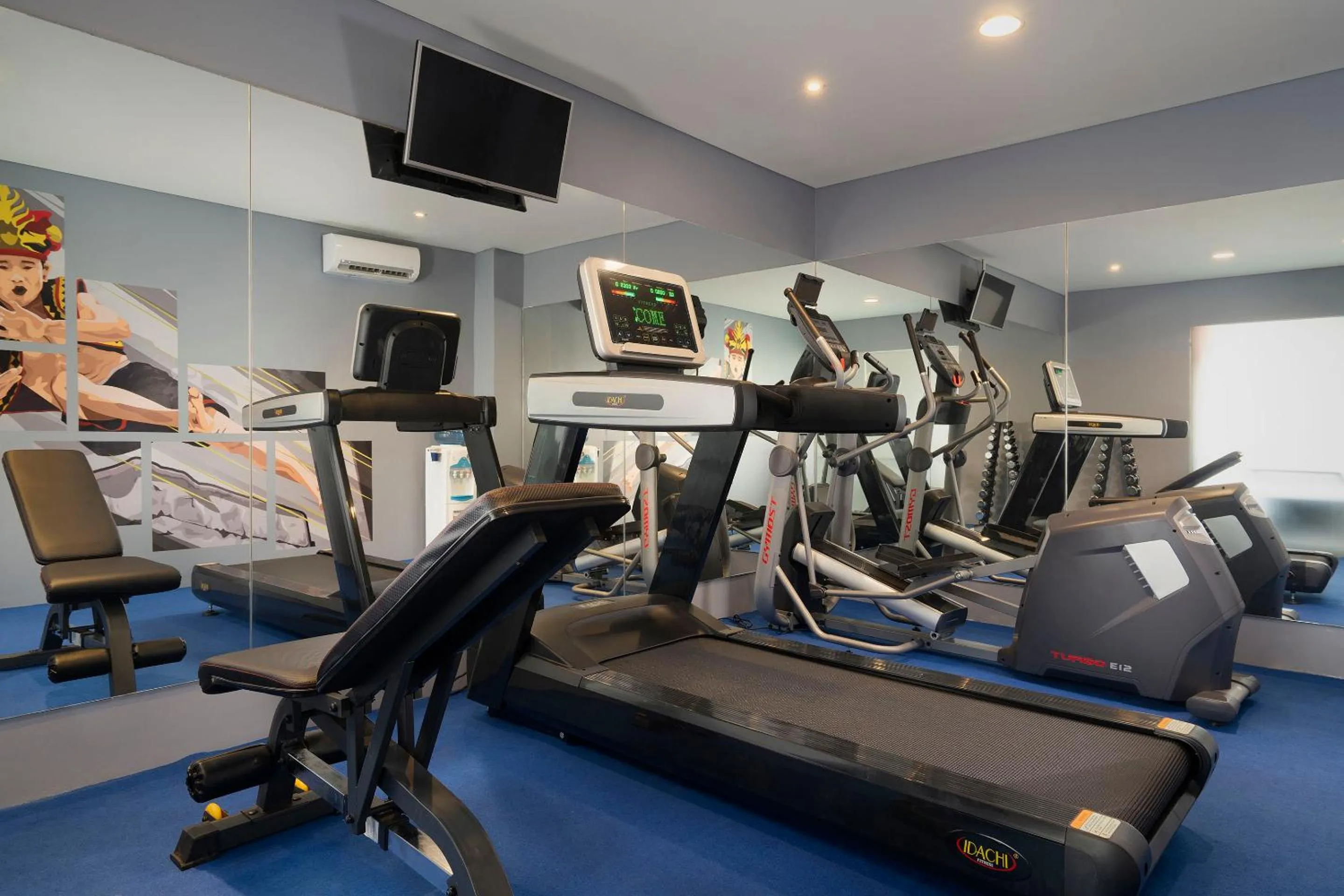 Fitness centre/facilities in BATIQA Hotel Darmo - Surabaya