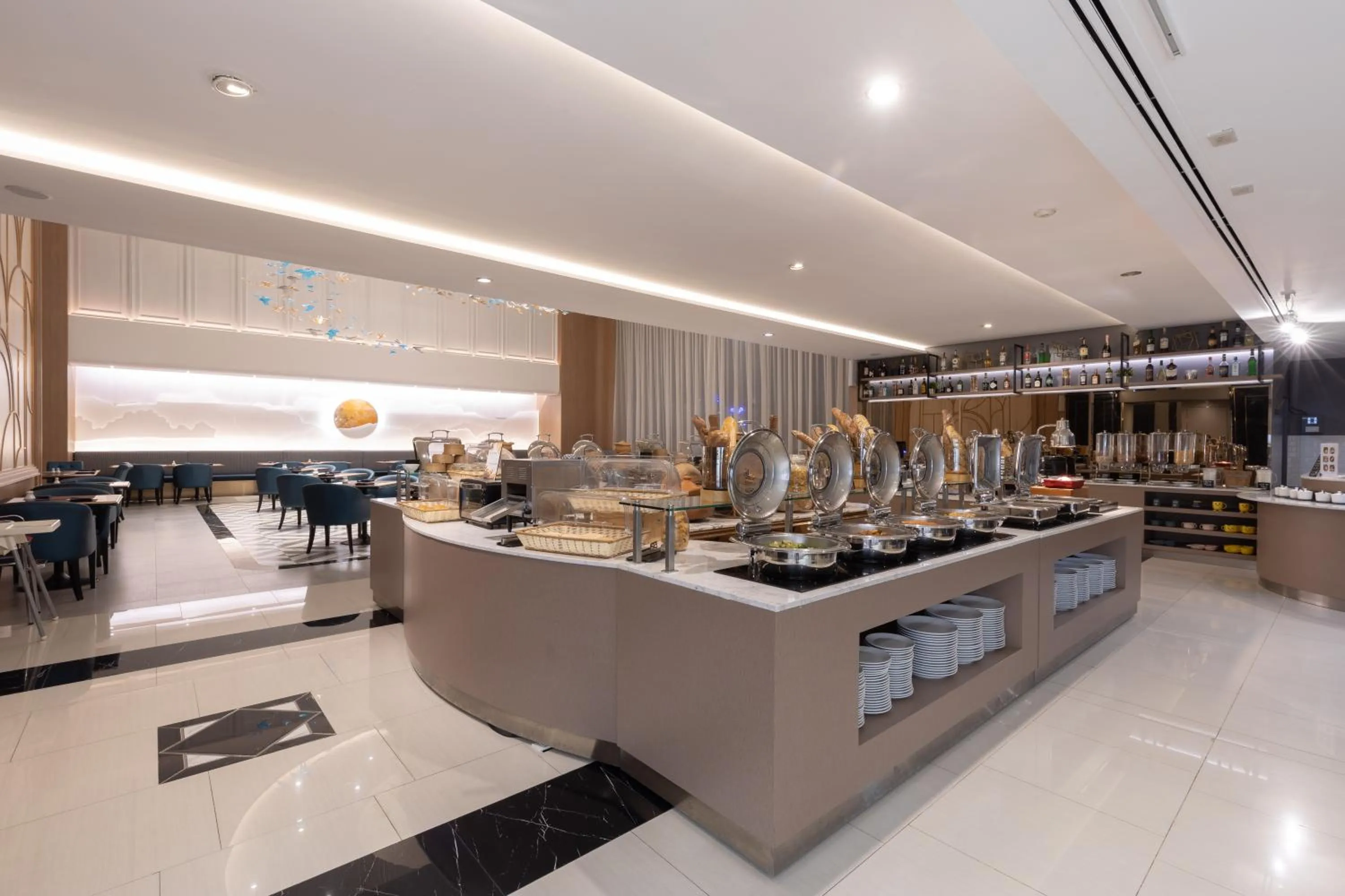 Breakfast in Siam Mandarina Hotel - Free BKK Airport Shuttle