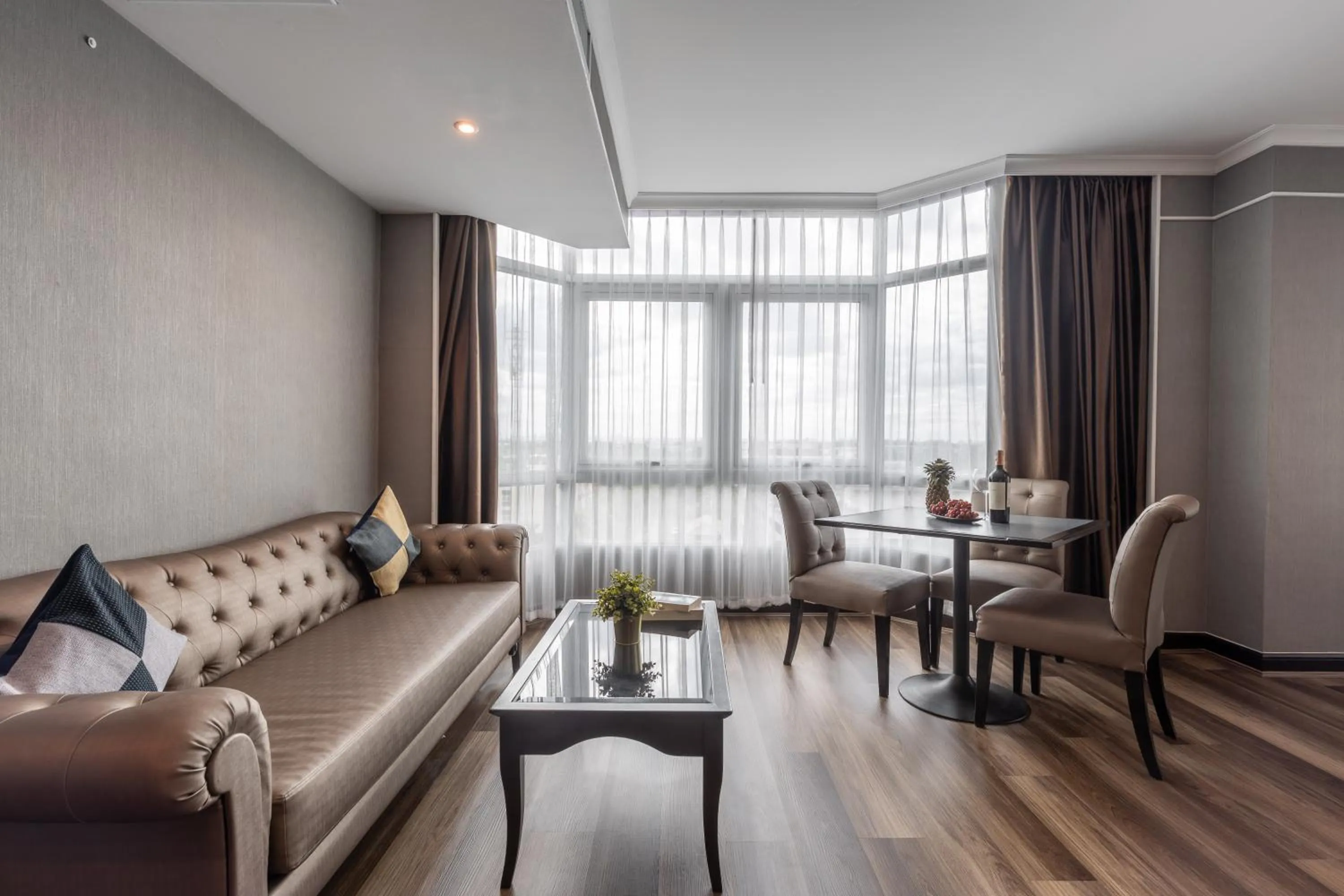 Living room in Siam Mandarina Hotel - Free BKK Airport Shuttle