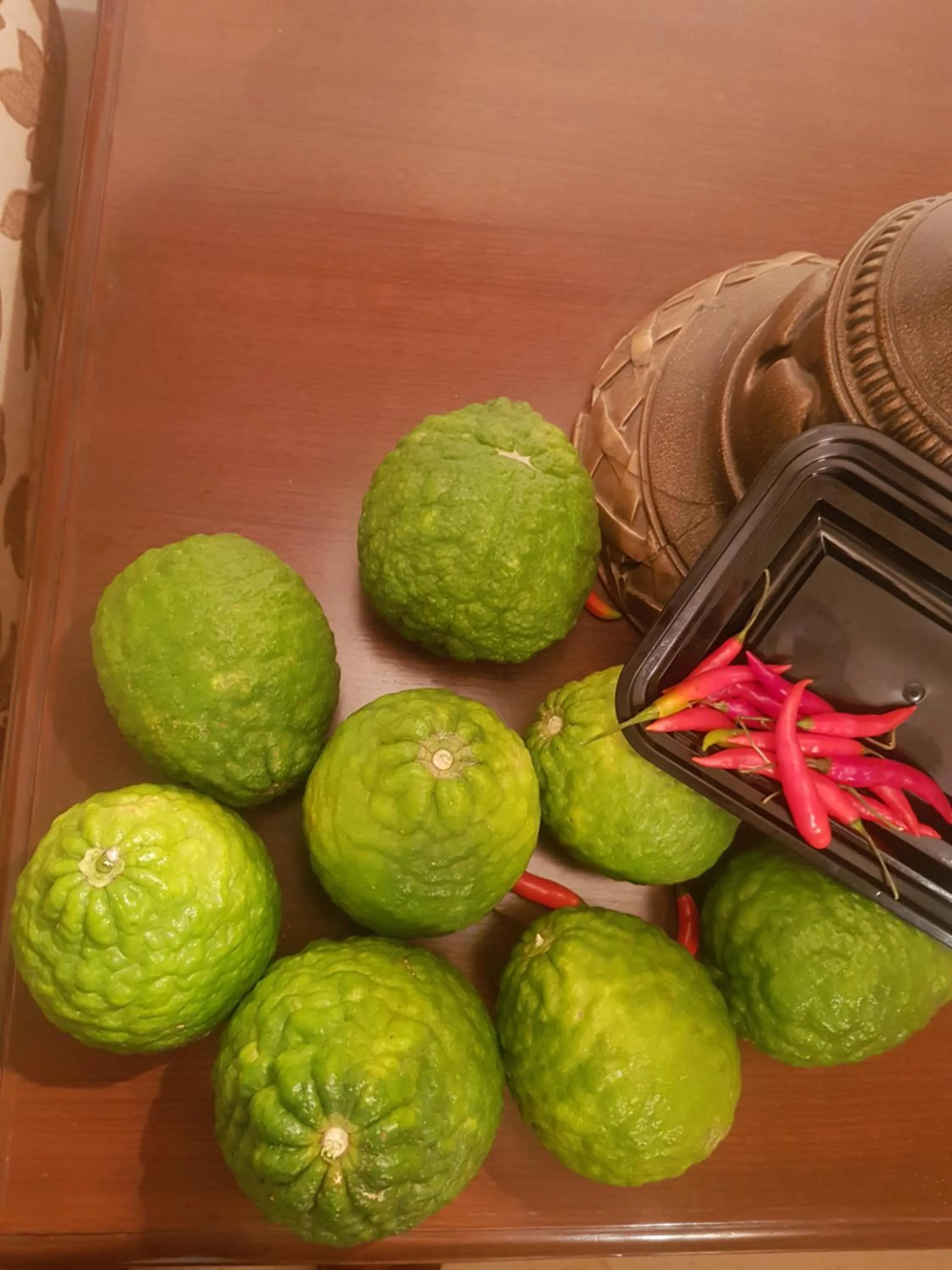 Food and drinks in Samira's Birds & Butterflies Park-Spashram Ganga Beach Retreat