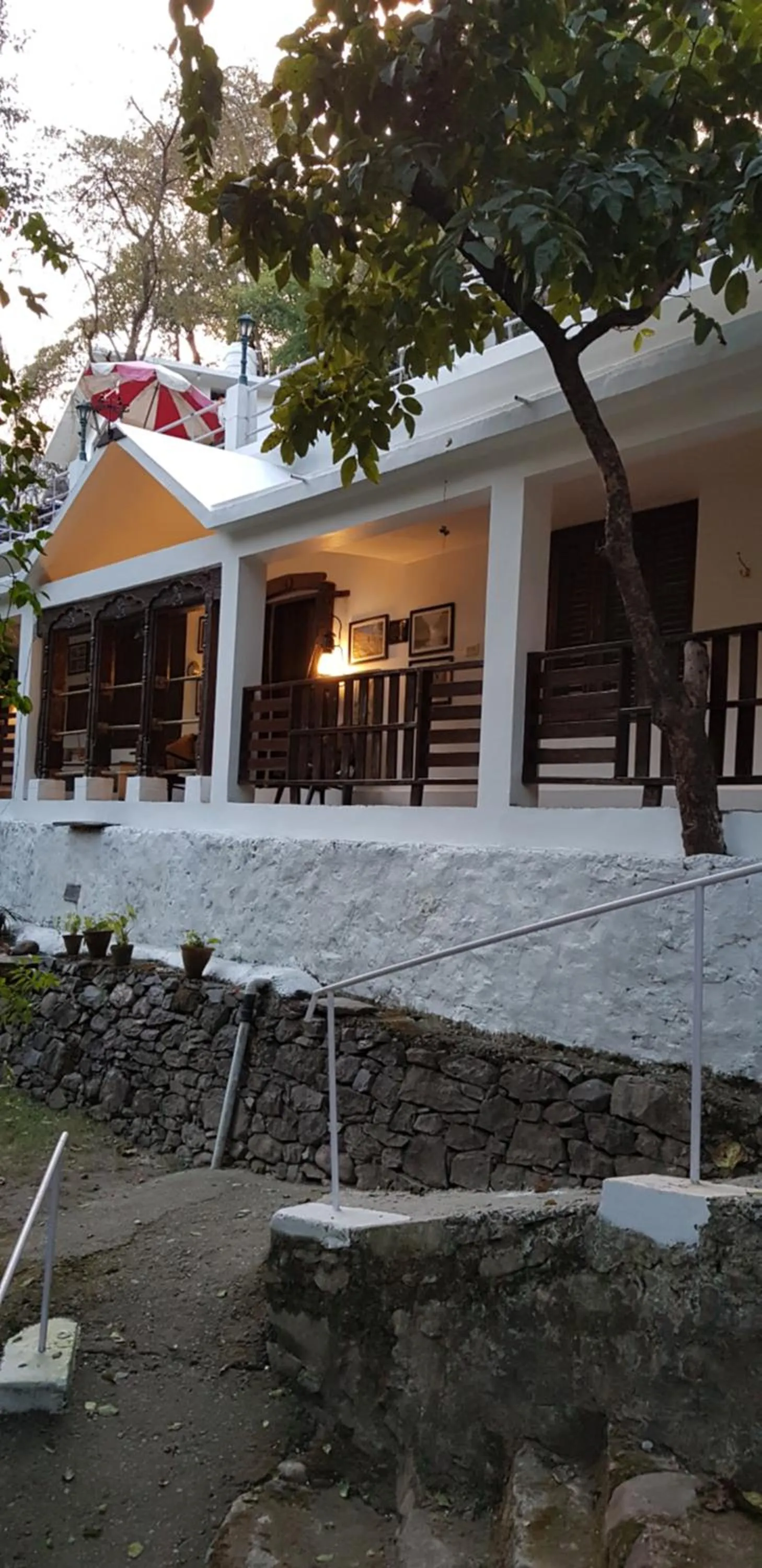 Photo of the whole room in Samira's Birds & Butterflies Park-Spashram Ganga Beach Retreat
