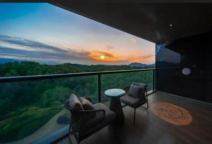 Mountain View King Room in Banyan Tree Anji Mountain View King Room in Banyan Tree Anji