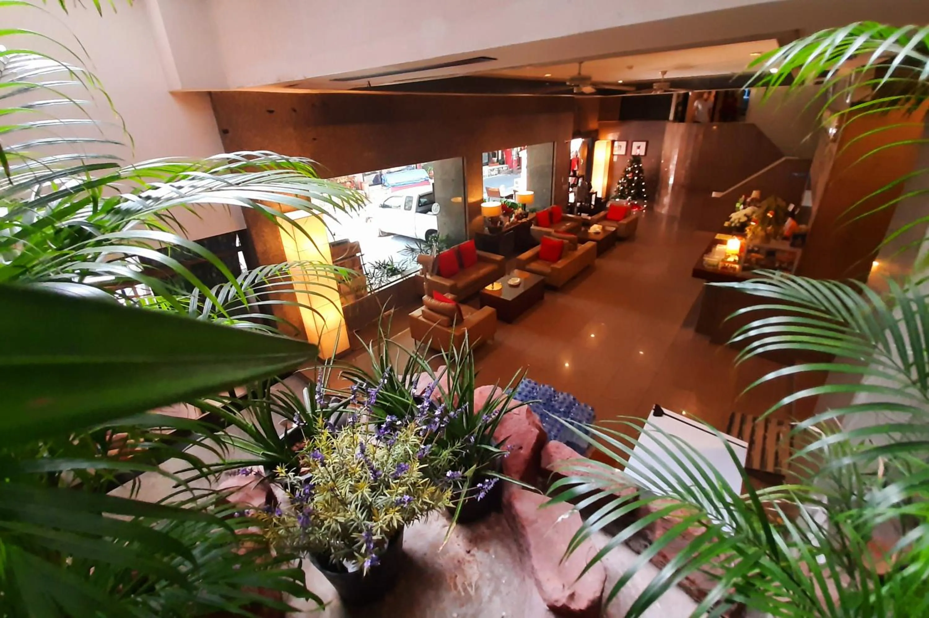 Seating area in Grand Hotel