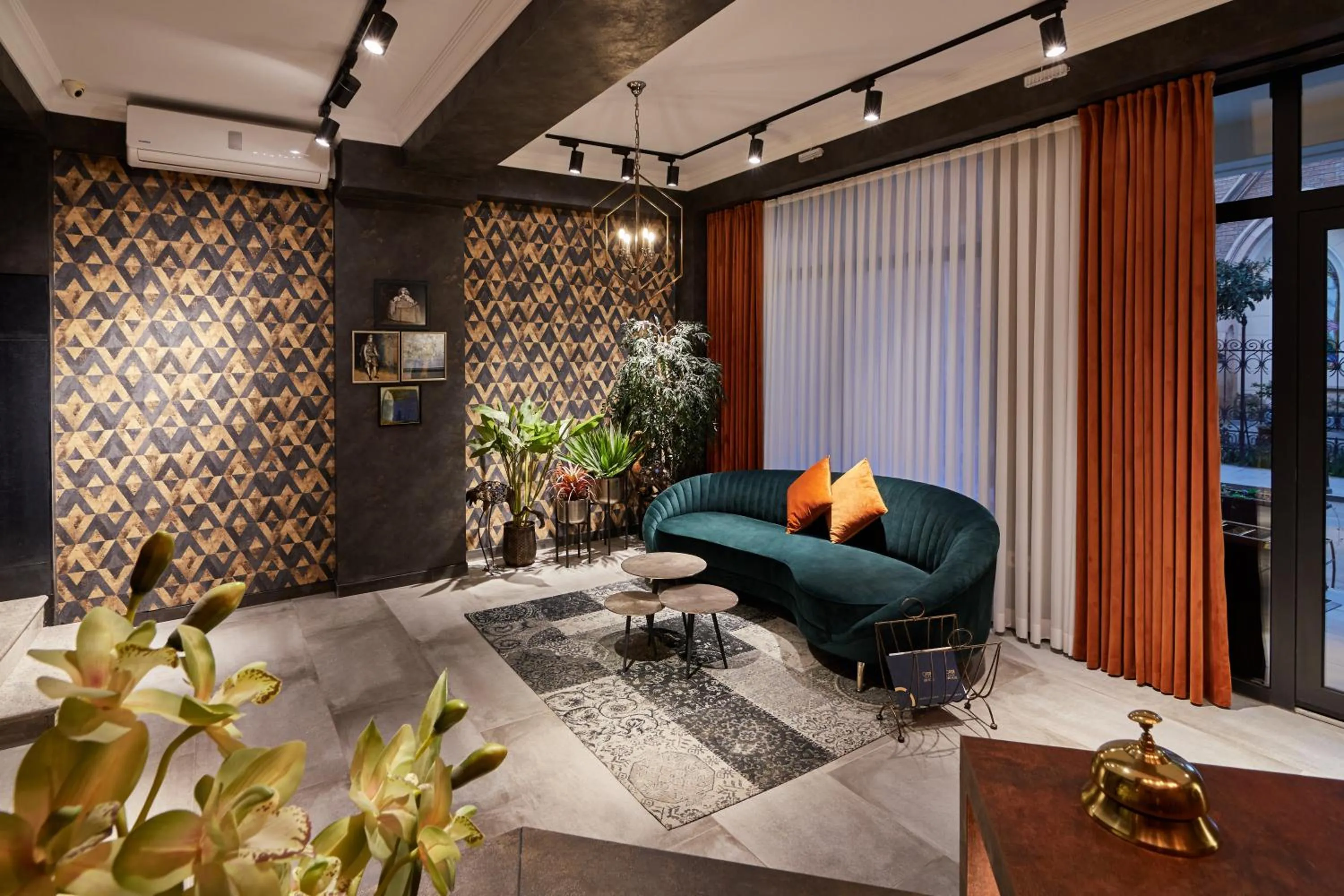 Lobby or reception in Hotel City