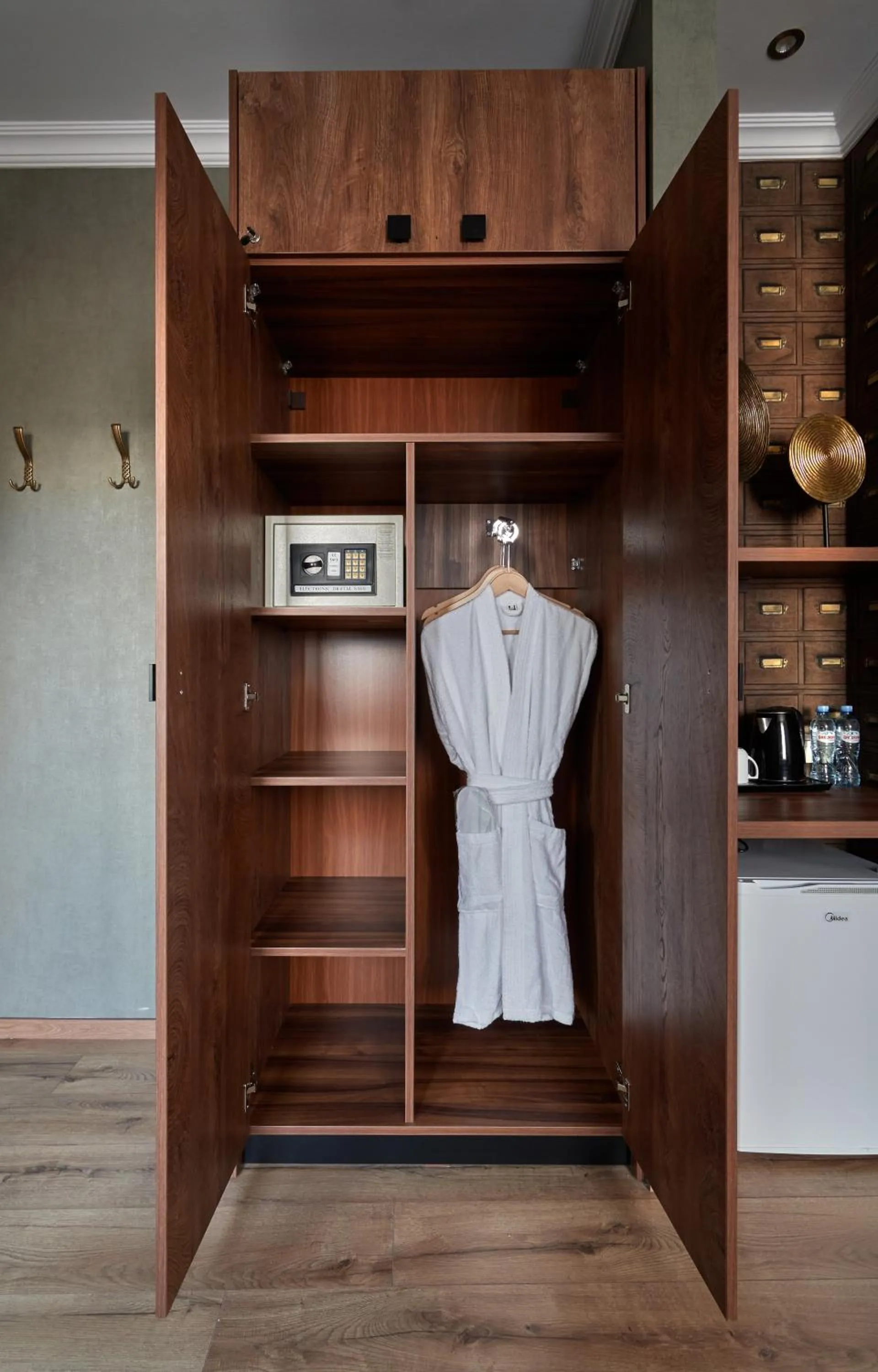 Bedroom in Hotel City