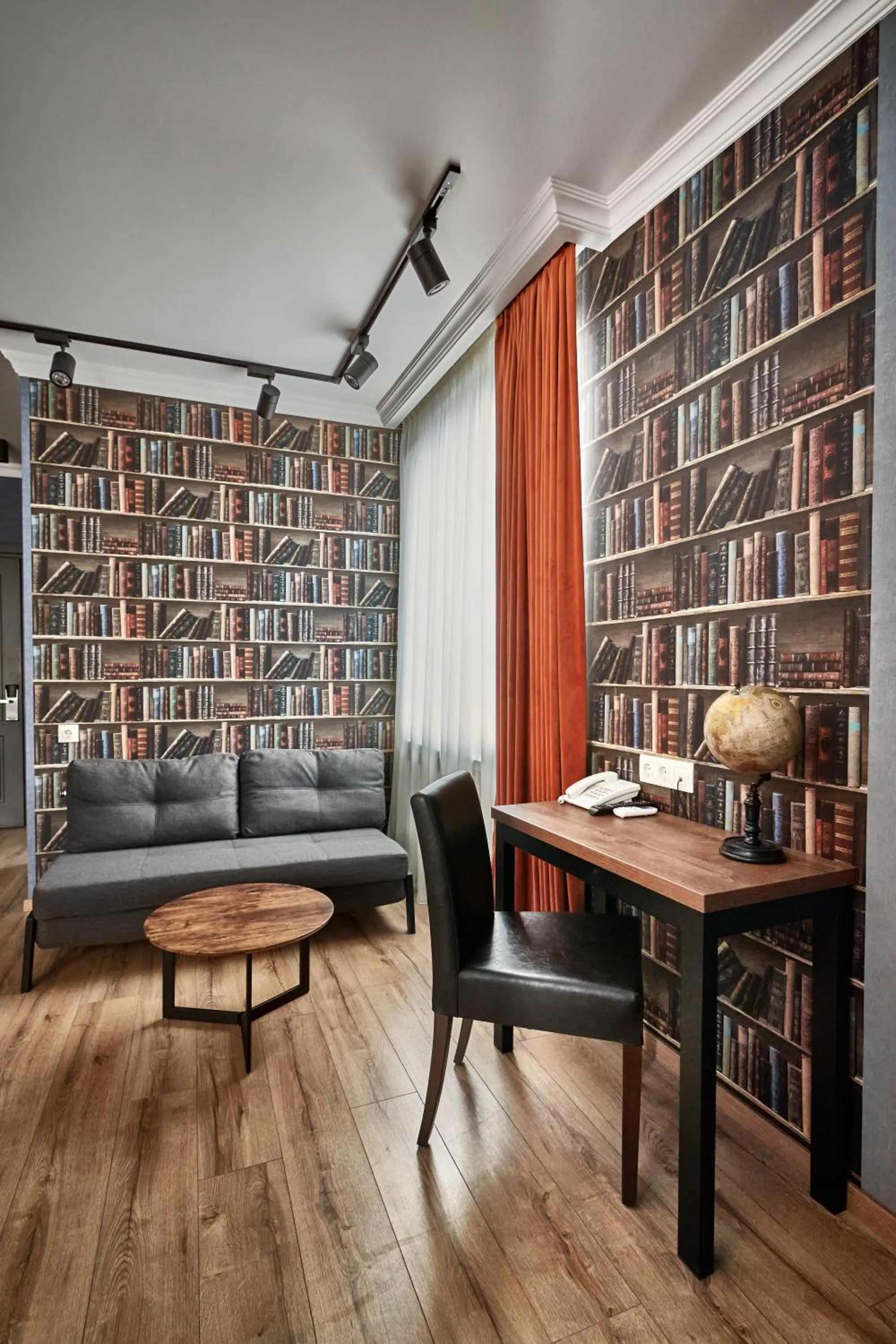 Bedroom in Hotel City