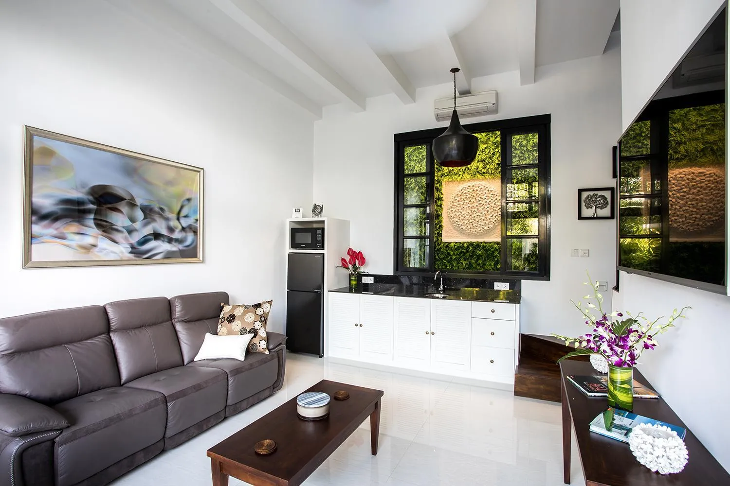 Kitchen or kitchenette in Villa Pulau Rumah