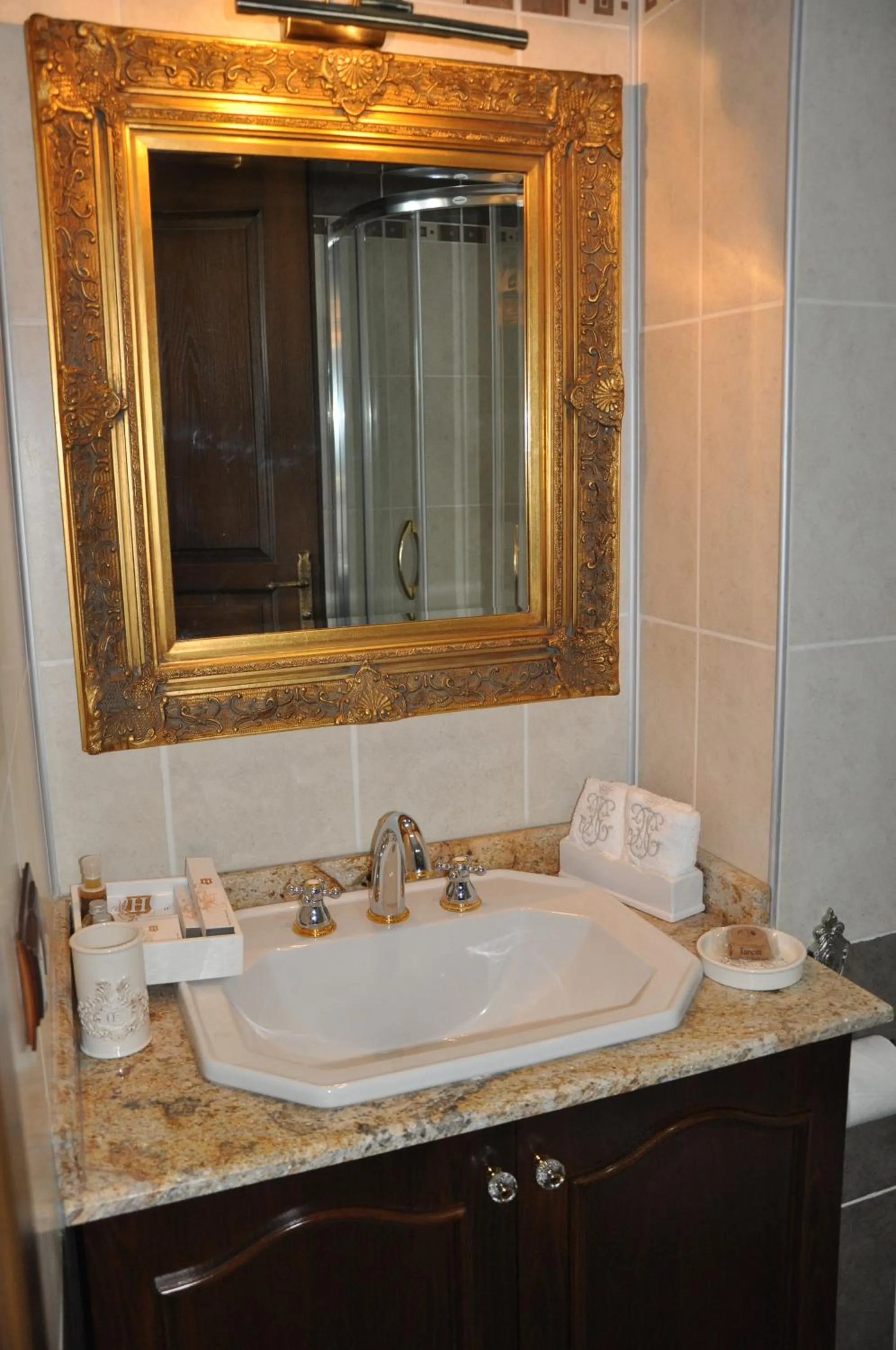 Bathroom in Harmony Butik Otel